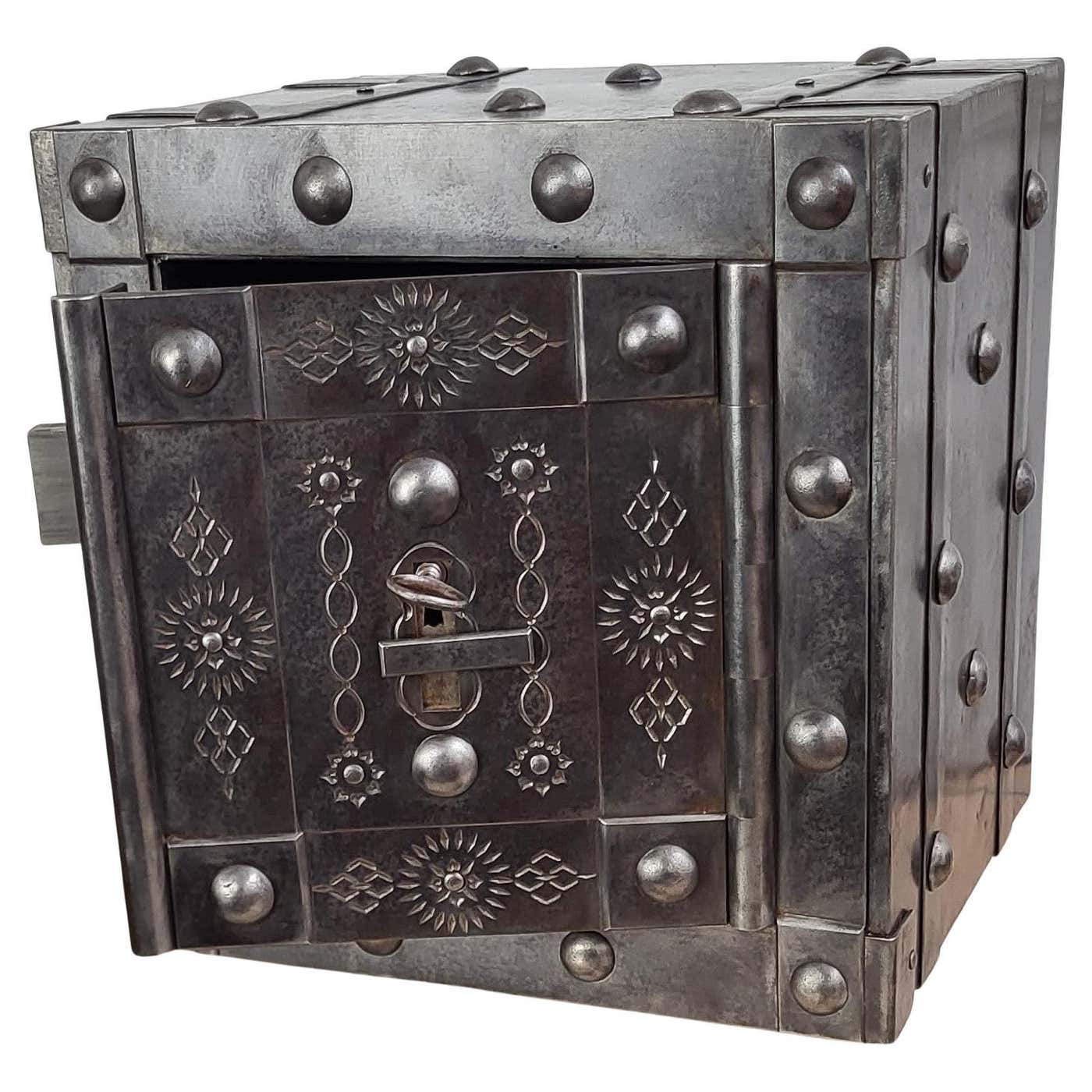 Italian 18th Century Wrought Iron Studded Antique Safe Strong Box For ...