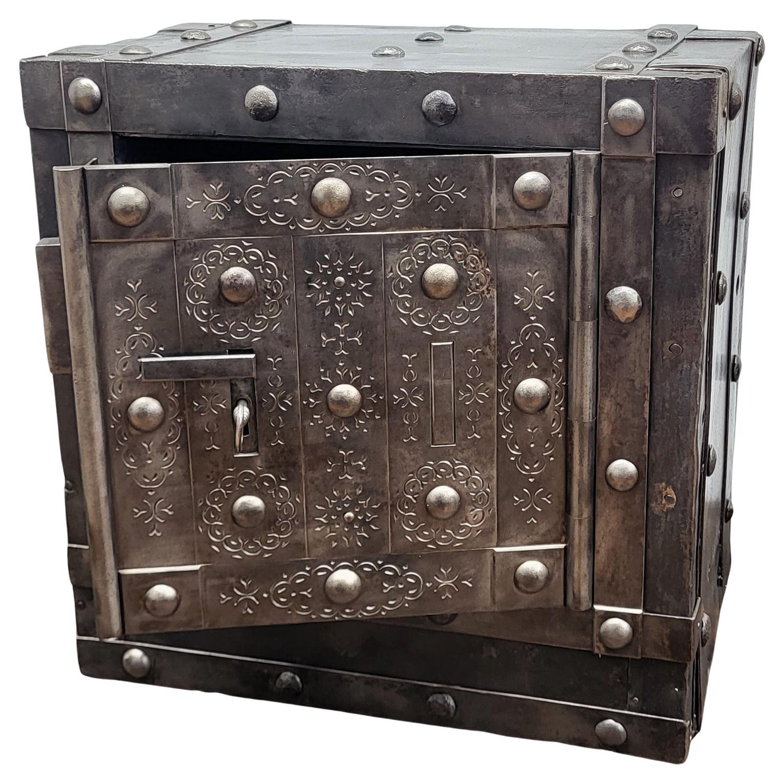 Italian 18th Century Wrought Iron Studded Antique Safe Strong Box