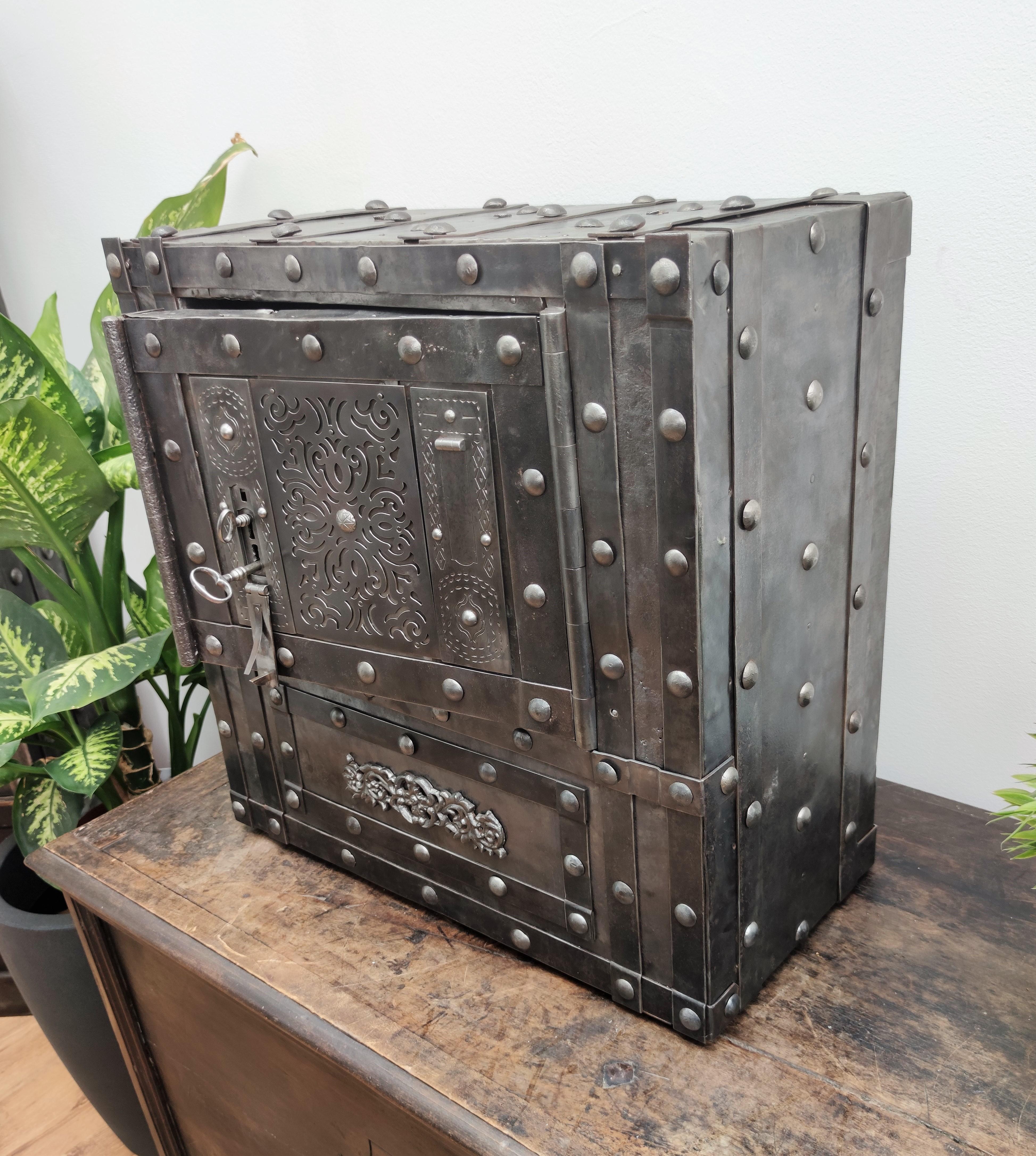 Metal Italian 18th Century Wrought Iron Studded Antique Safe Strongbox Dry Bar Cabinet