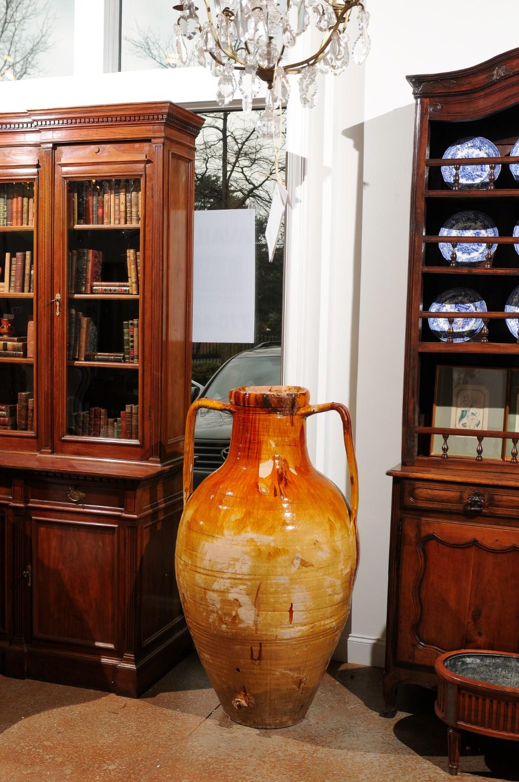 Italian 18th Century Yellow Glazed Two-Handled Olive Oil Jar with Patina In Good Condition In Atlanta, GA