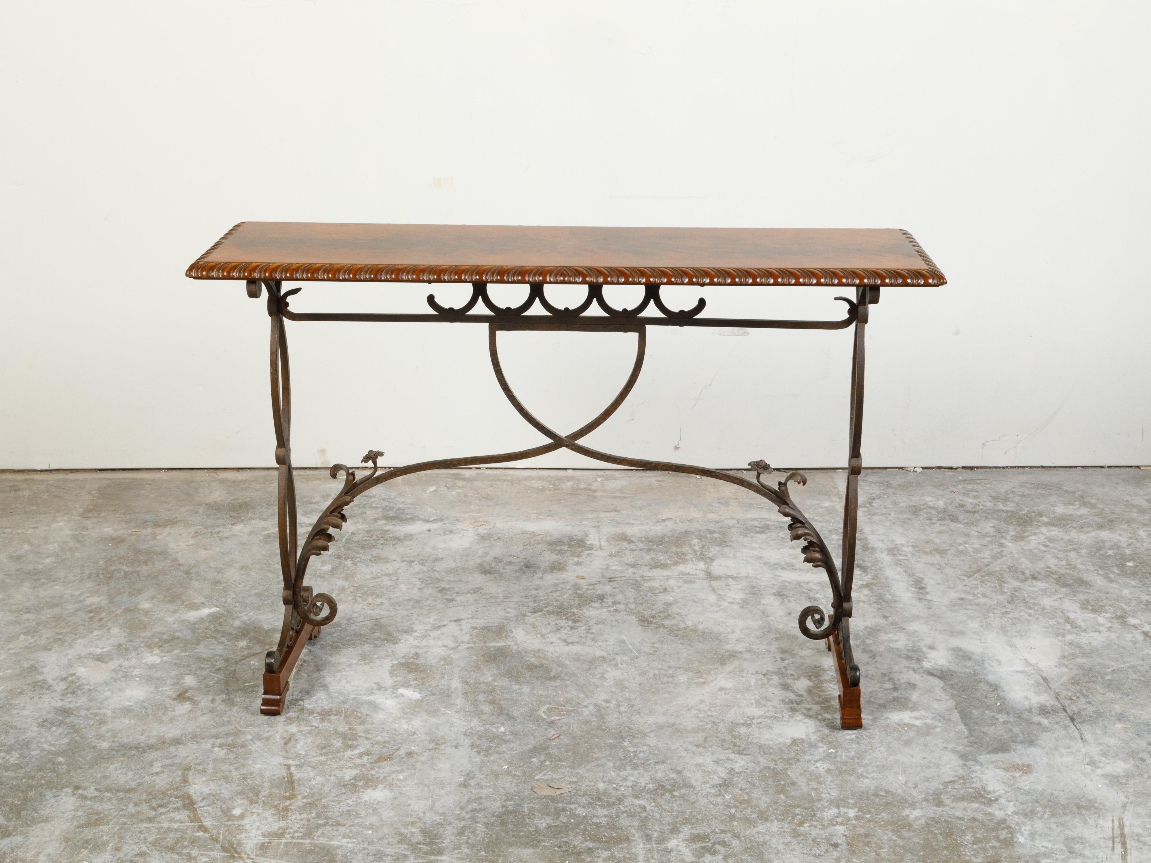 Italian 1900s Console Table with Walnut Butterfly Veneered Top and Iron Base For Sale 3