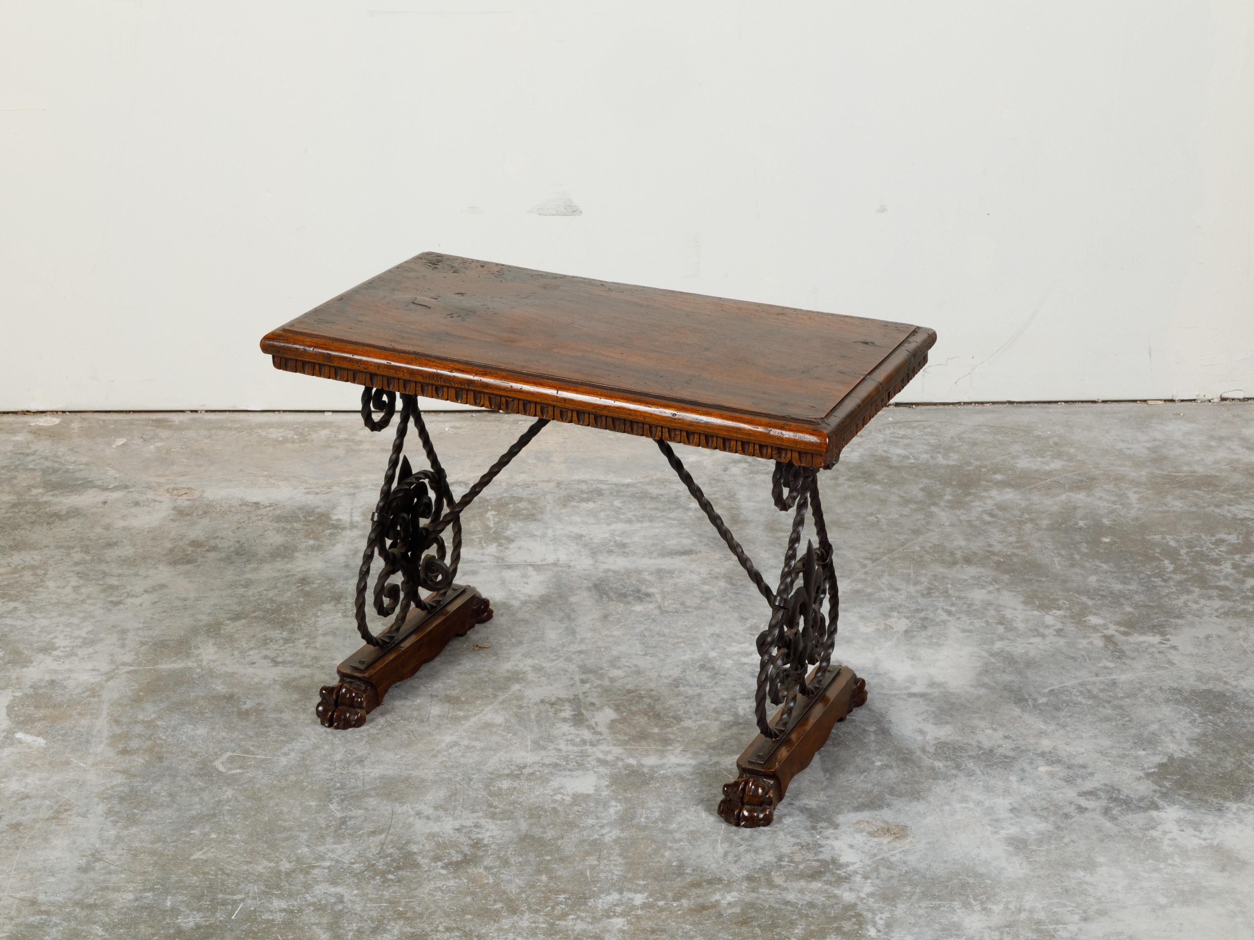 Italian 1900s Walnut Top Console Table with Iron Base and Fleur de Lys Motifs For Sale 2