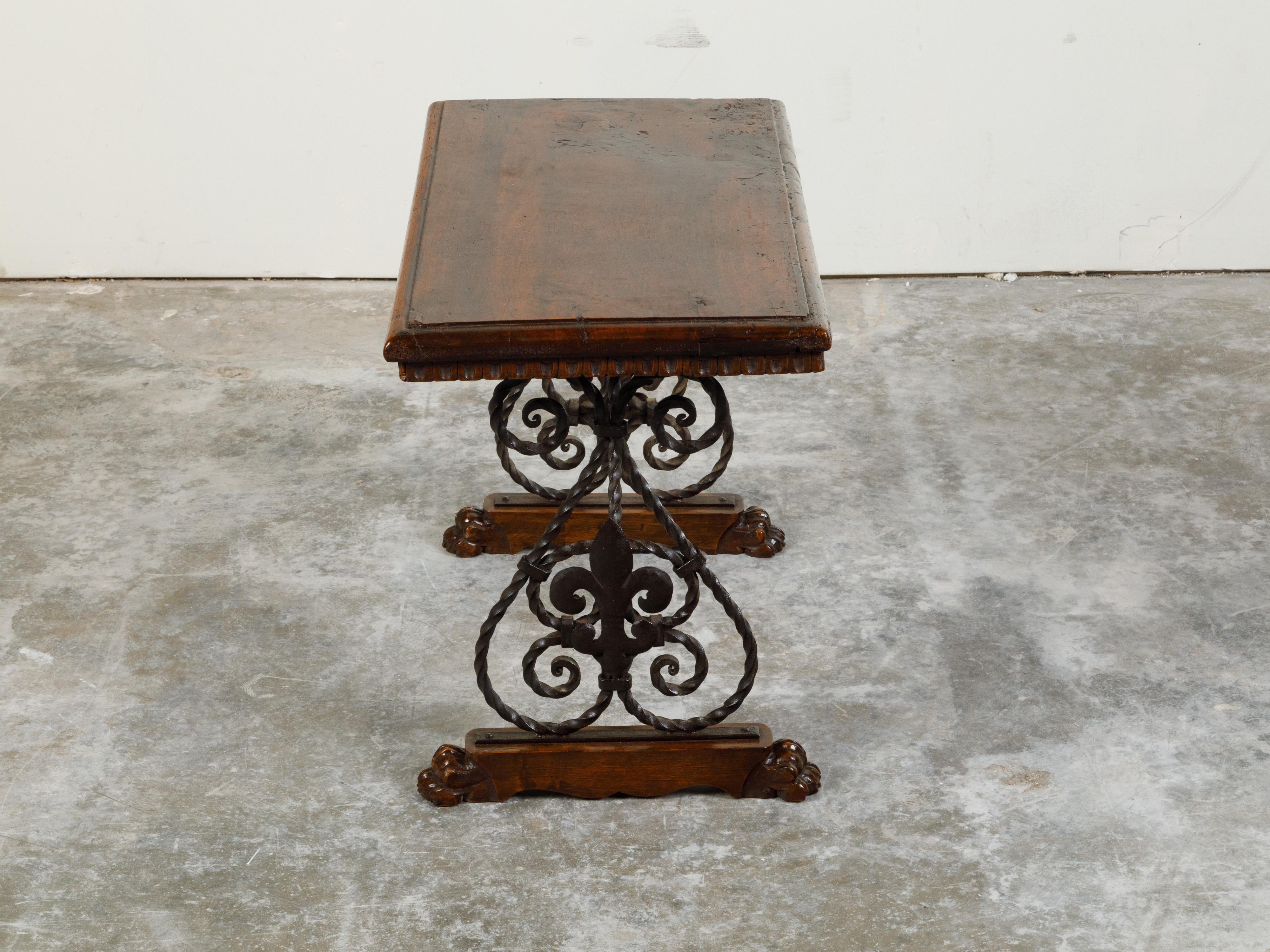 Italian 1900s Walnut Top Console Table with Iron Base and Fleur de Lys Motifs For Sale 3