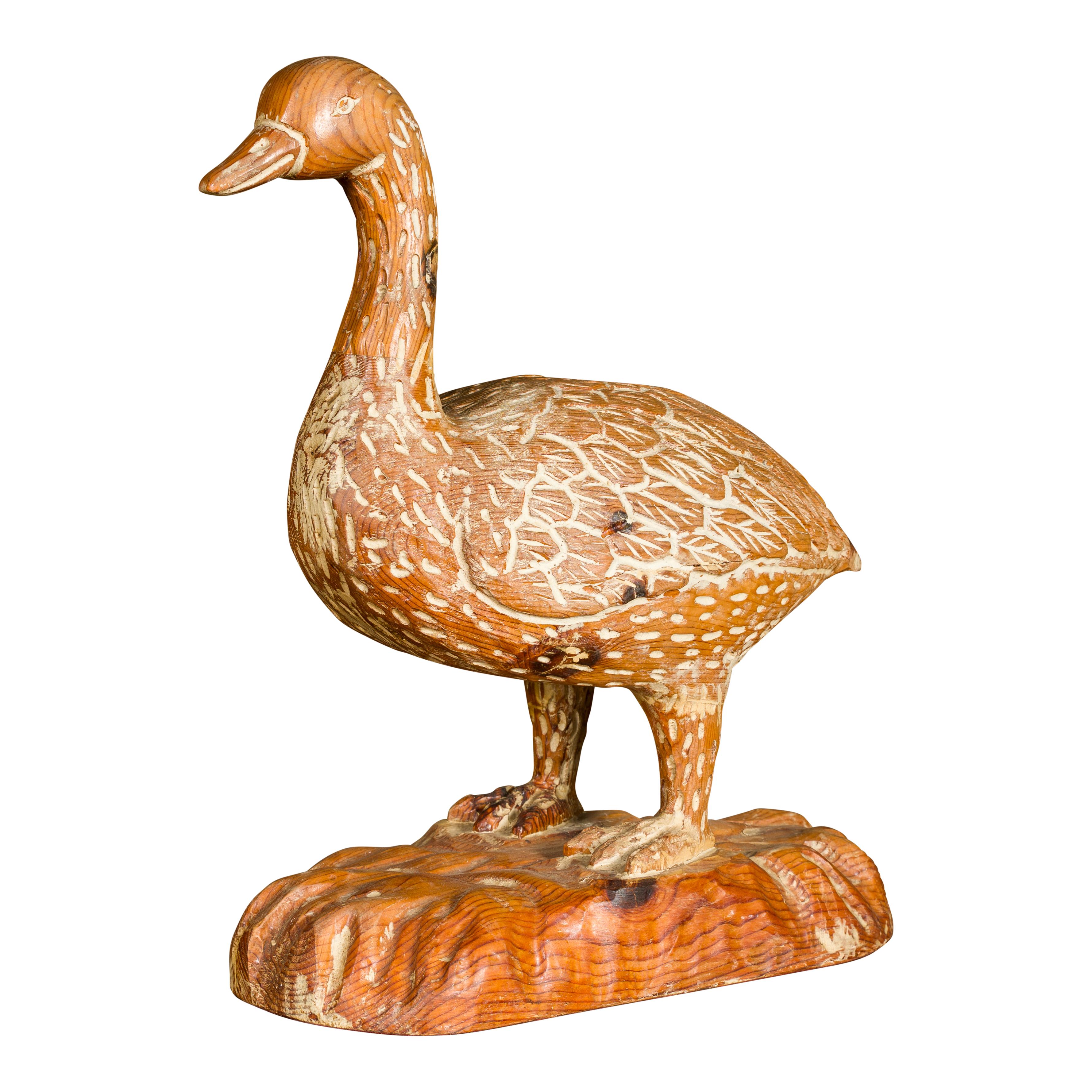 Italian 1920s Carved Wooden Duck Sculpture with Painted Accents For Sale 8