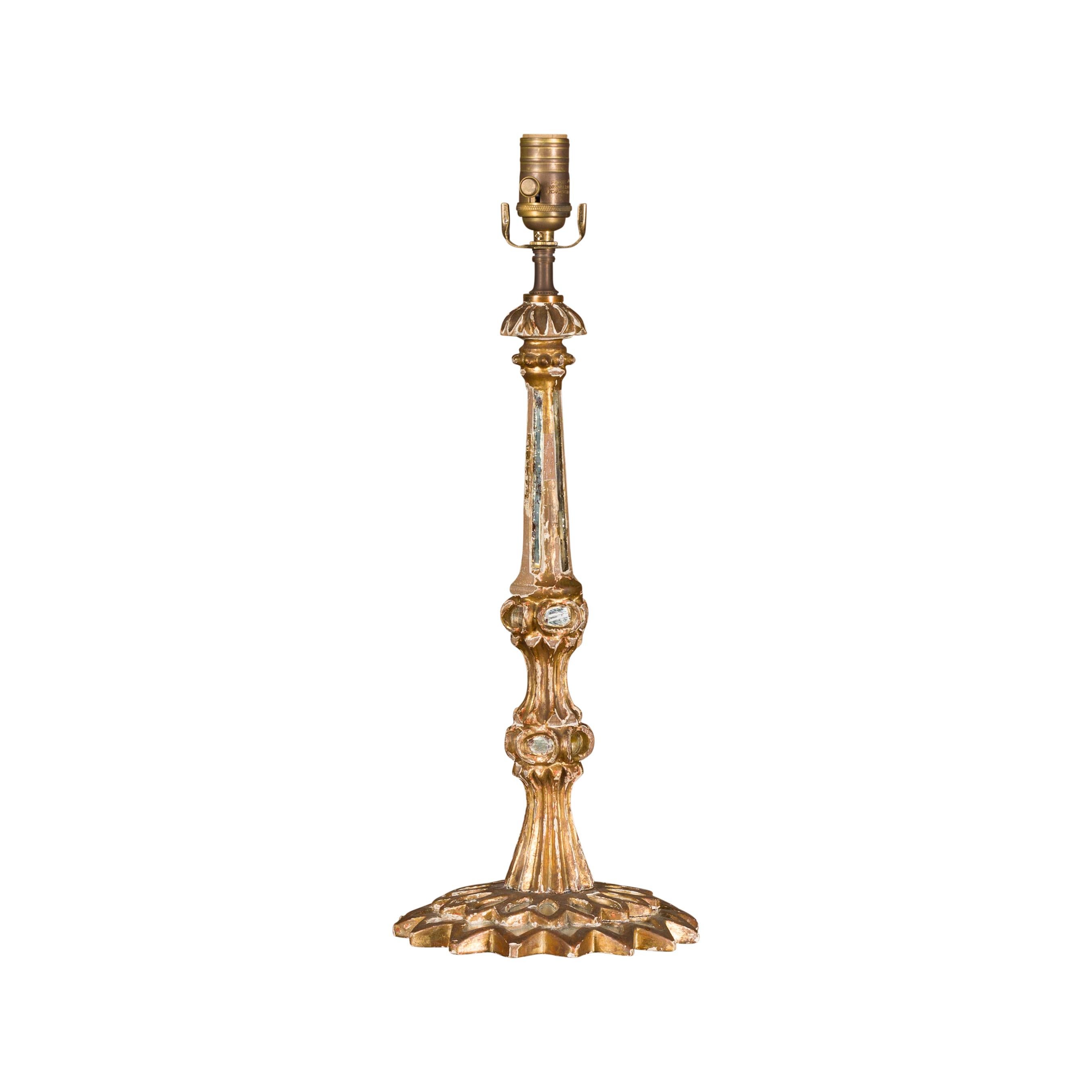 Lampe de table italienne des années 1920 en bois sculpté avec miroirs encastrés, recâblée pour les États-Unis en vente 7