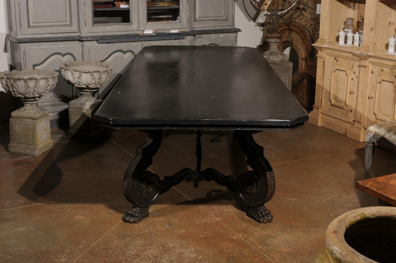Iron Italian 1920s Ebonized Walnut Dining Table with Carved S-Scroll Legs on Paw Feet For Sale