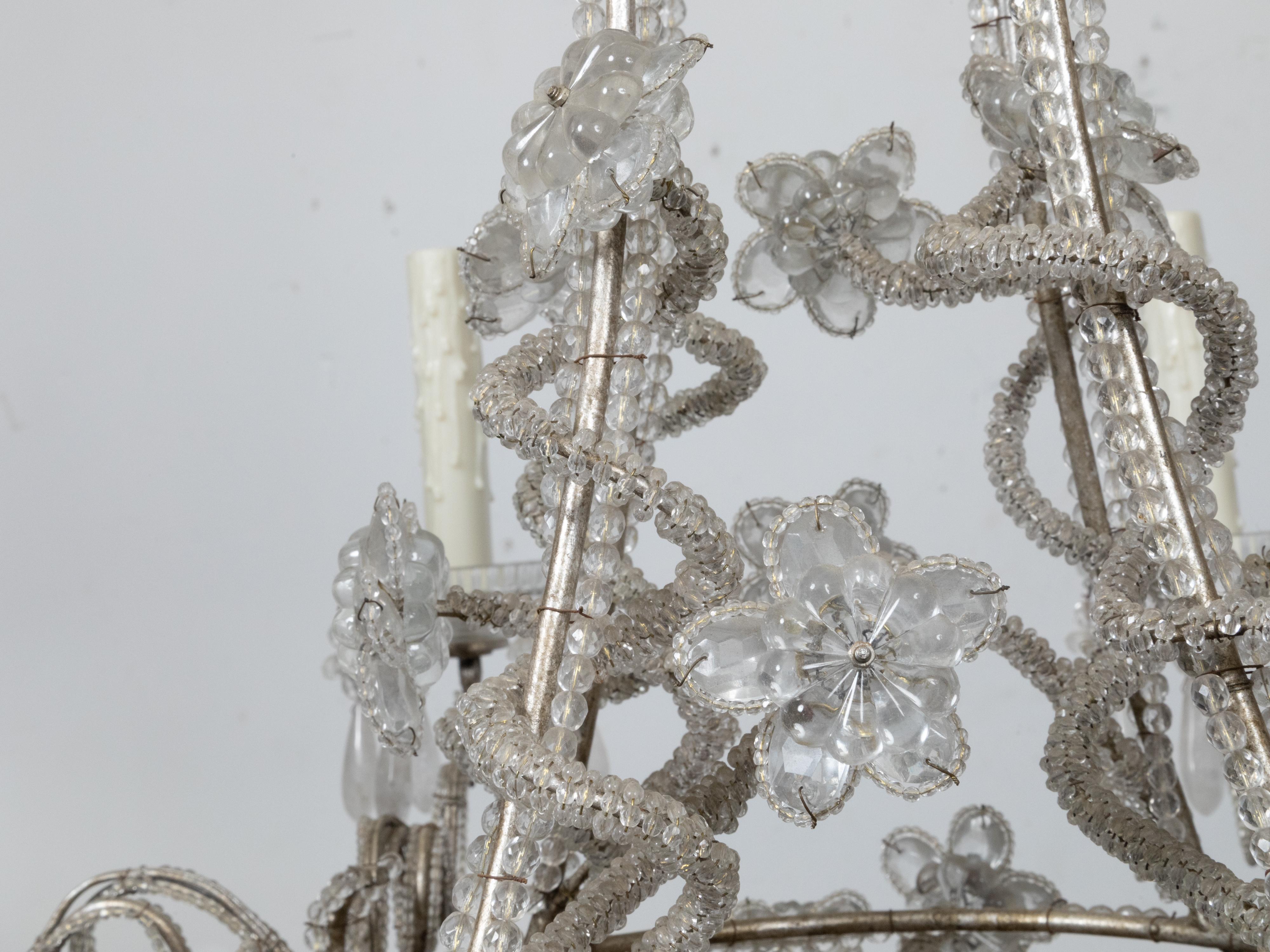 Italian 1920s Rock Crystal Beaded Eight-Light Chandelier with Rosettes For Sale 4