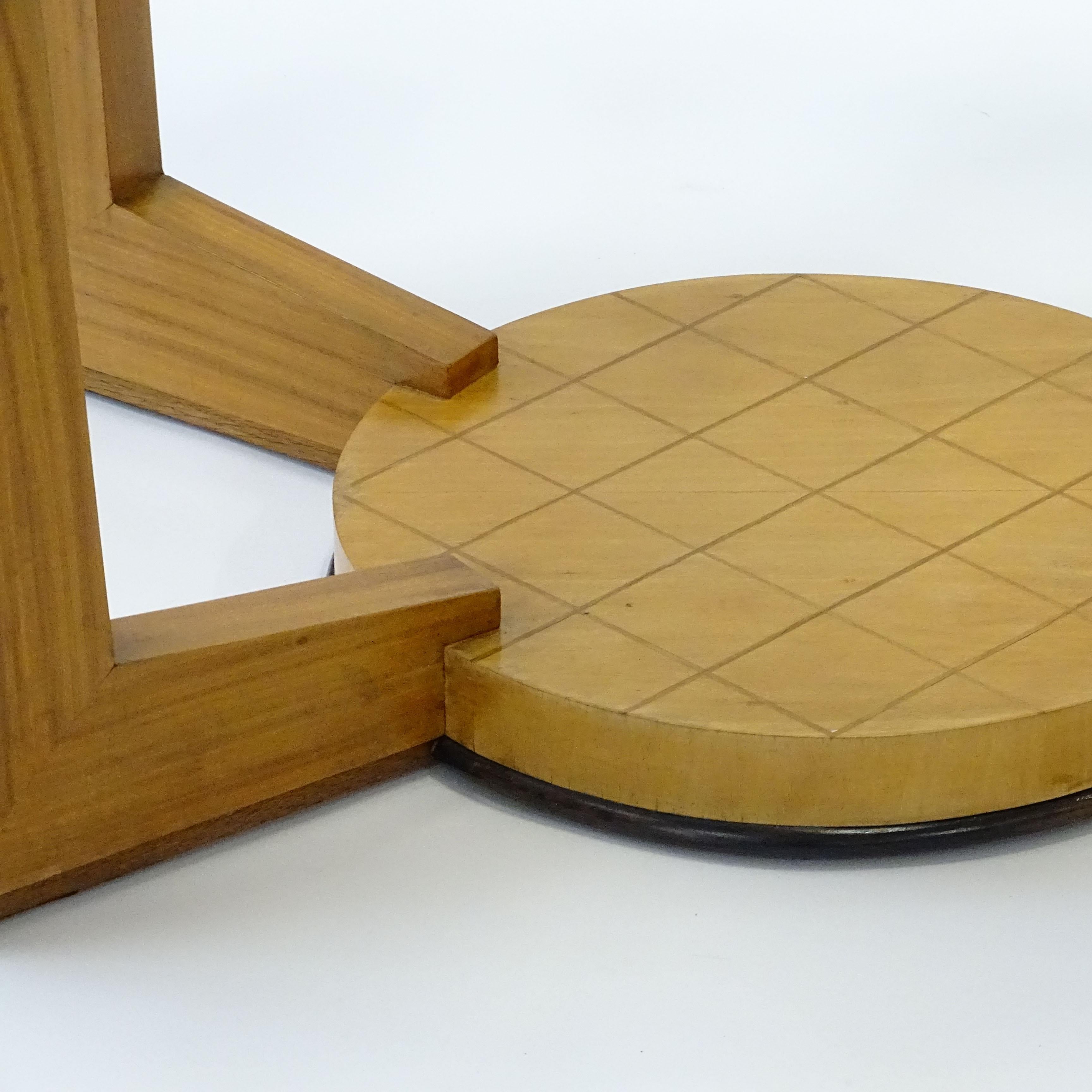 Italian 1930s Art Deco Circular Coffee Table 1