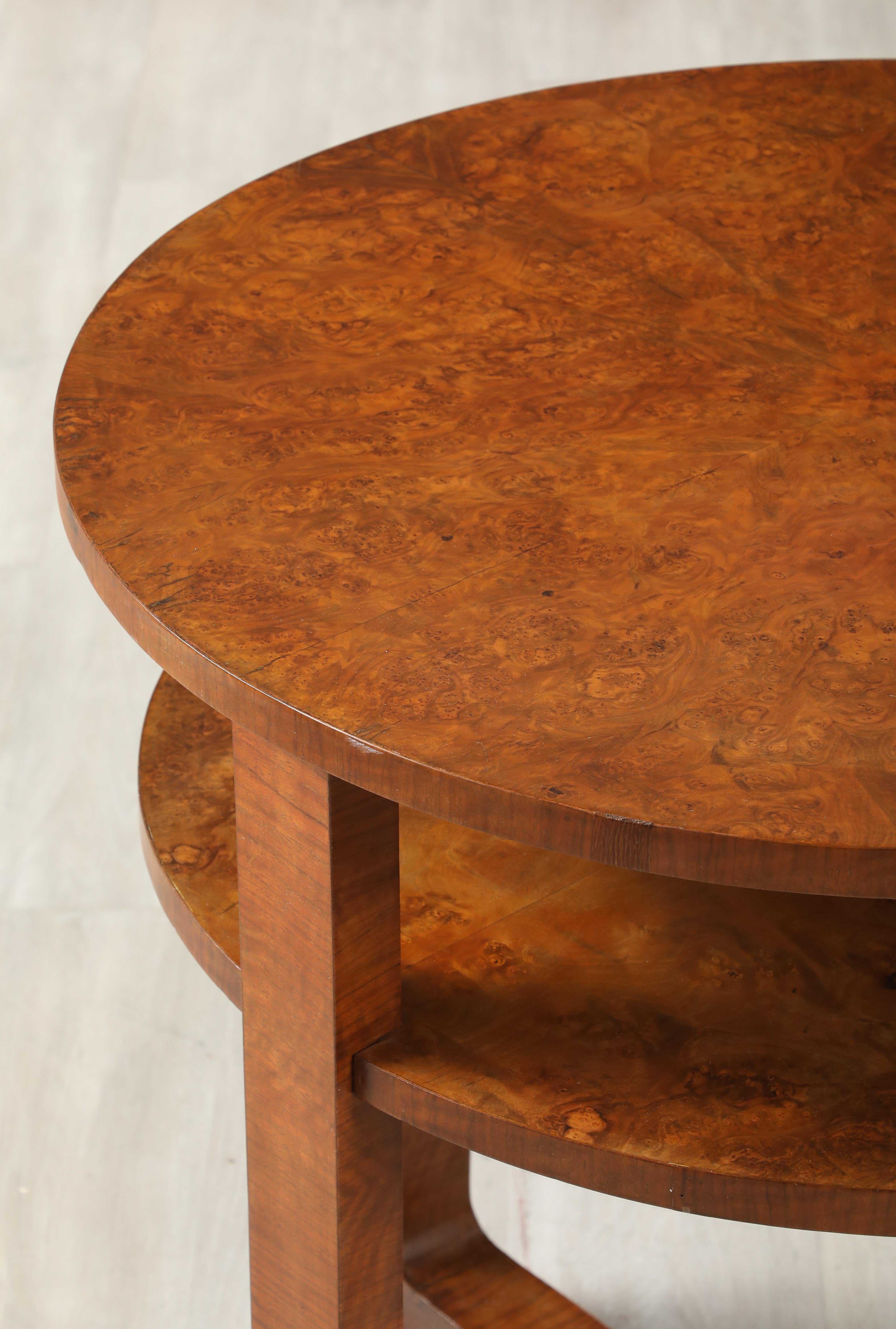 Table d'appoint italienne Art Déco 1930 Bon état - En vente à New York, NY