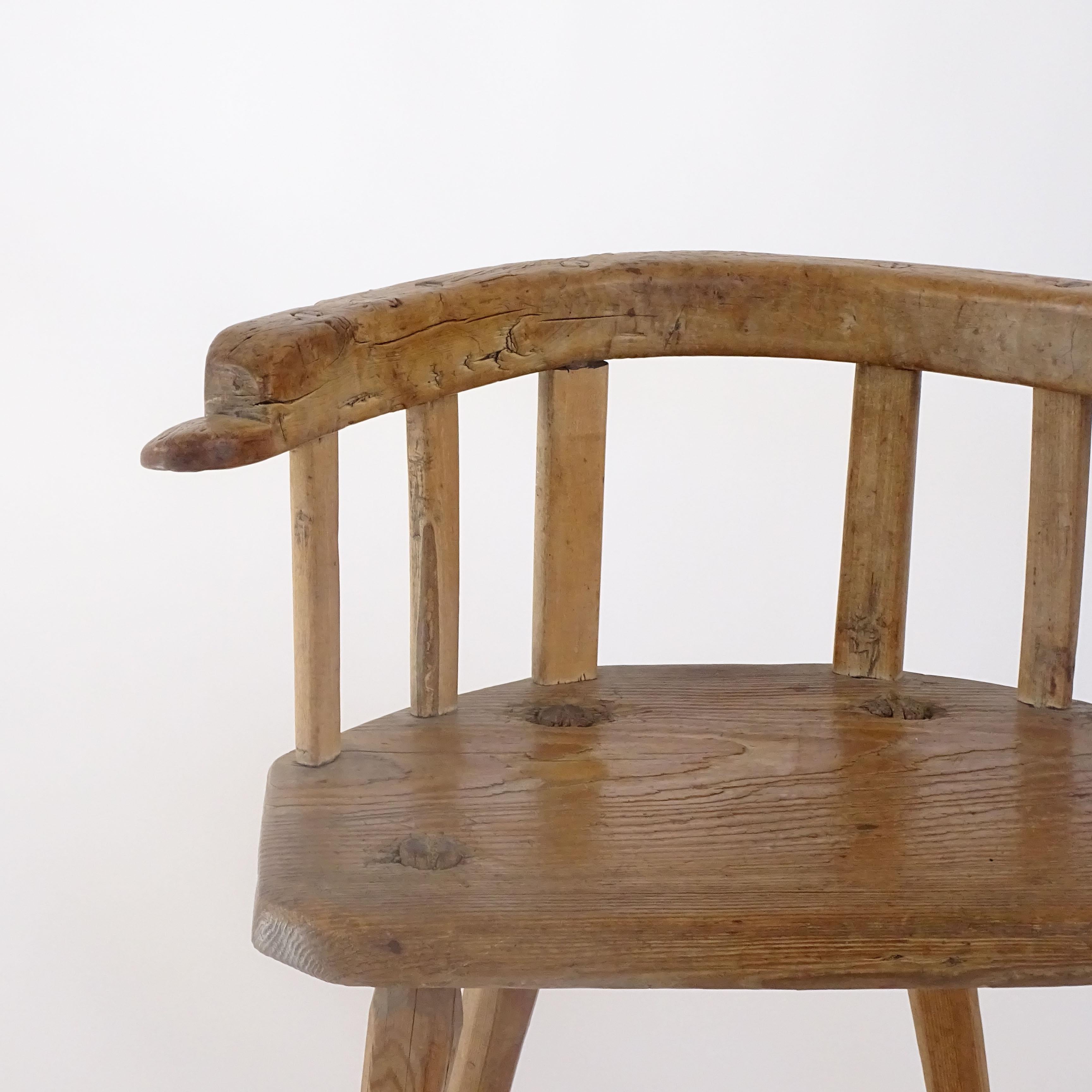 Mid-20th Century Italian 1930s beautifully hand-crafted oak mountain armchair  For Sale