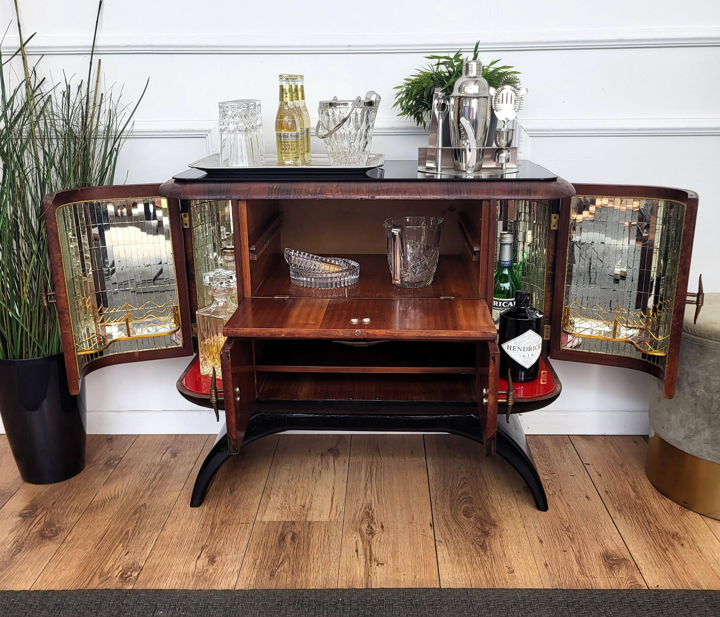 1940s bar