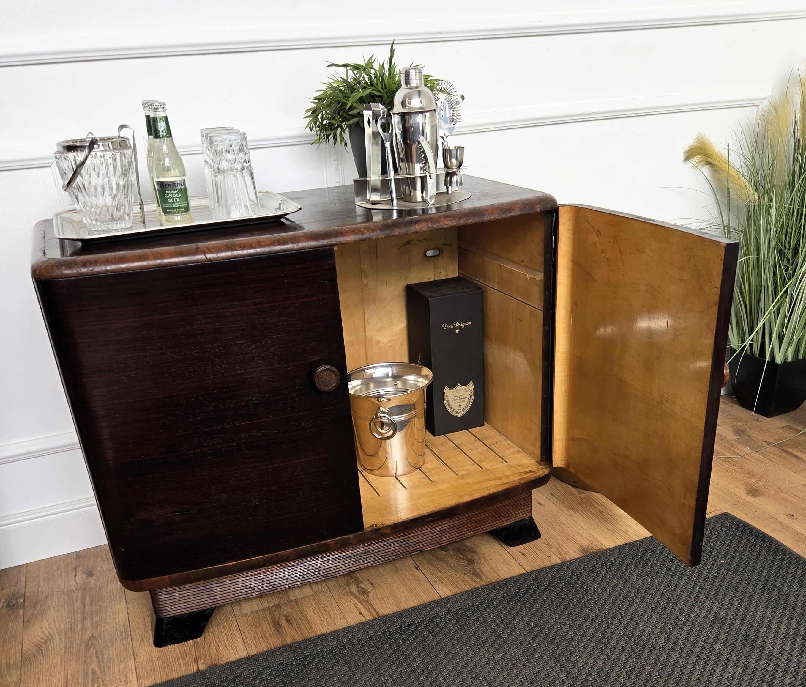 Wood Italian 1940s Art Deco Mid-Century Walnut Burl and Mirror Mosaic Dry Bar Cabinet For Sale