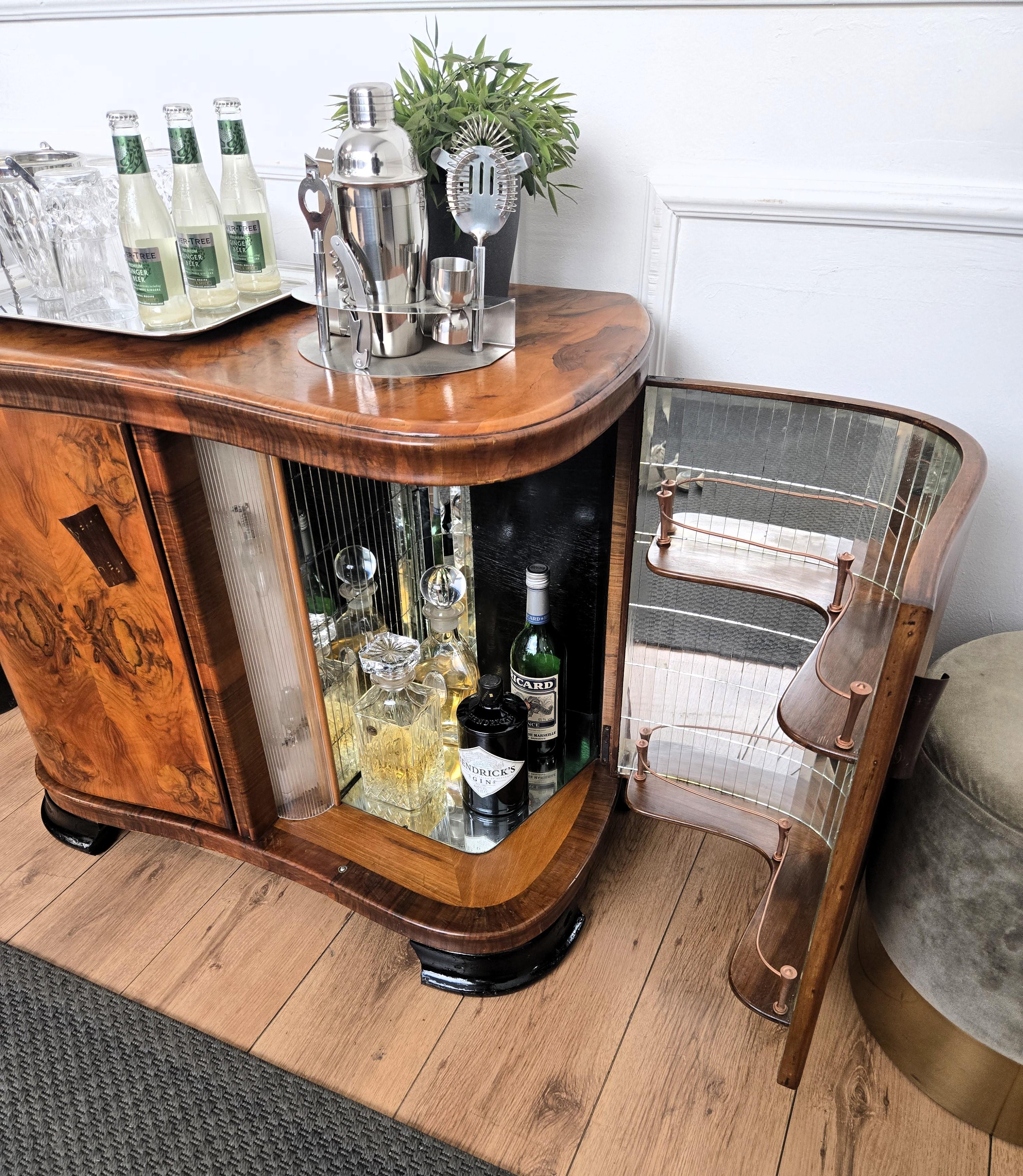20th Century Italian 1940s Art Deco Midcentury Walnut Burl and Mirror Mosaic Dry Bar Cabinet For Sale