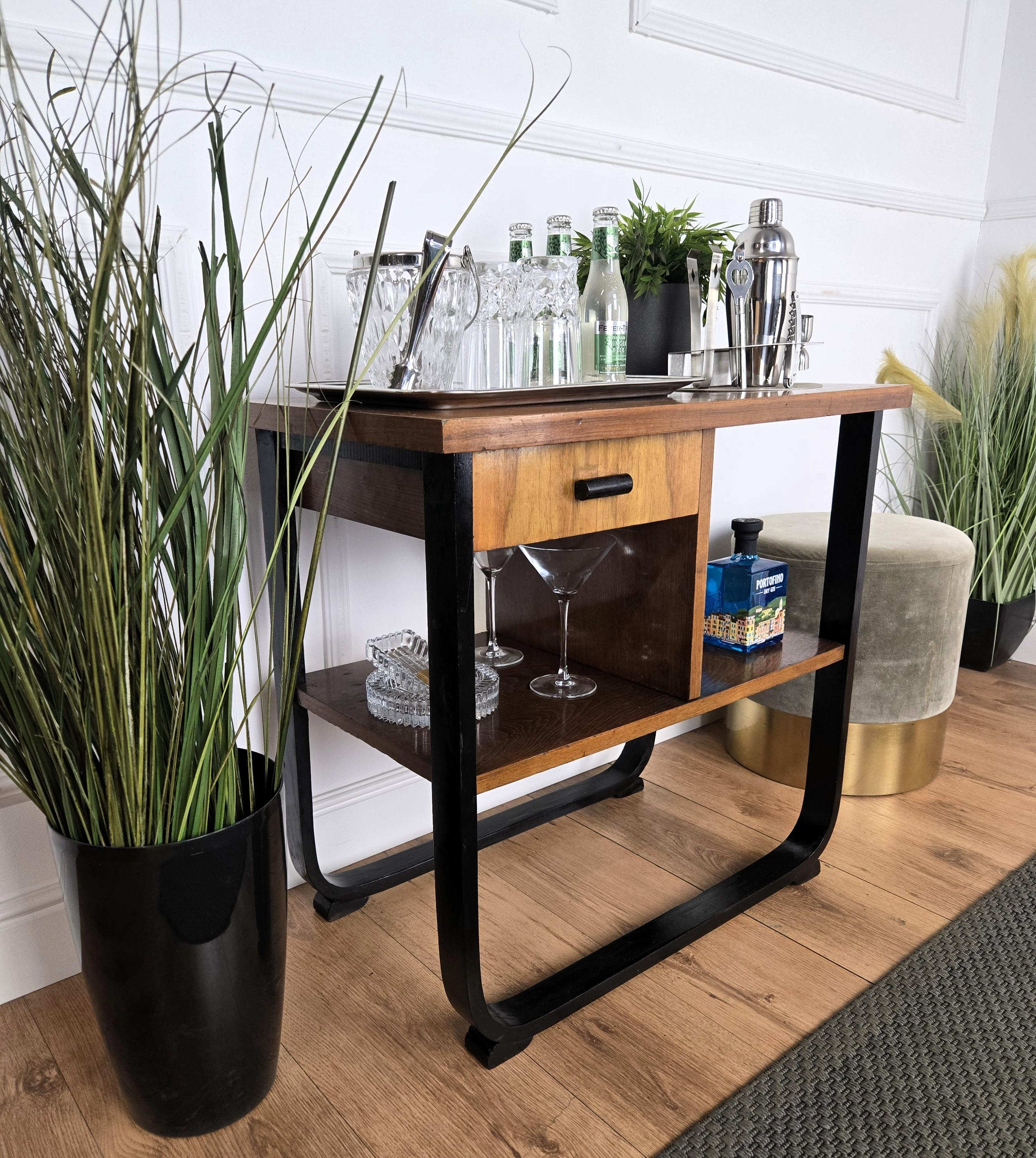 Italian 1940s Art Deco Midcentury Walnut Burl Dry Bar Cabinet Italiano en venta