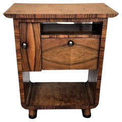 Mesa de Cocktail Lateral de Bar Seca Italiana Art Decó de Mediados de Siglo 1940 Patas Talladas de Nogal