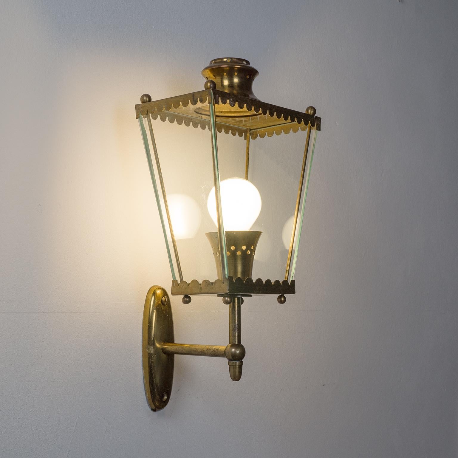 Italian 1940s Brass Lantern Sconce 4