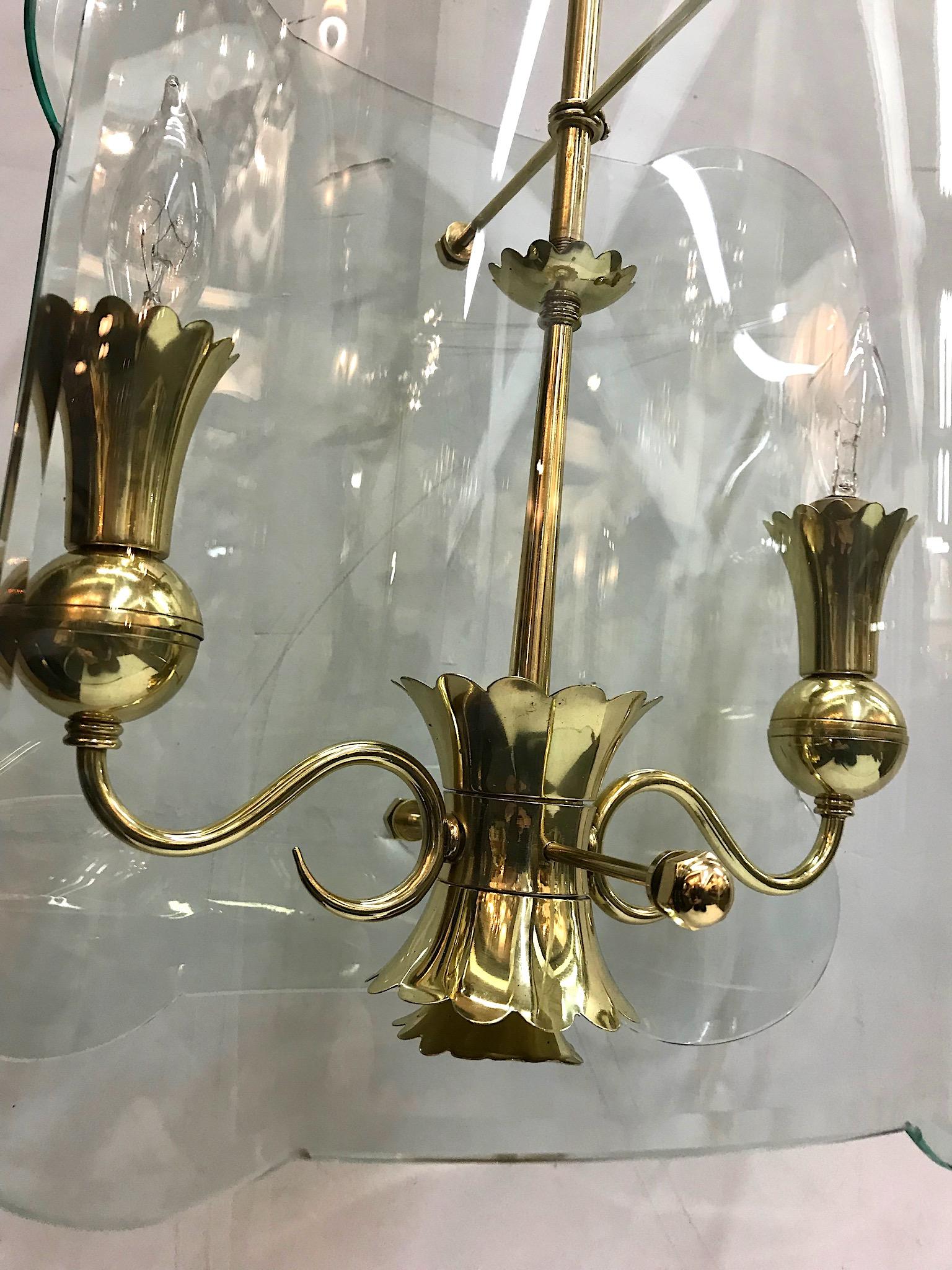 Italian 1940s Brass with Glass Panels Lantern / Pendant Light im Zustand „Gut“ in New York, NY