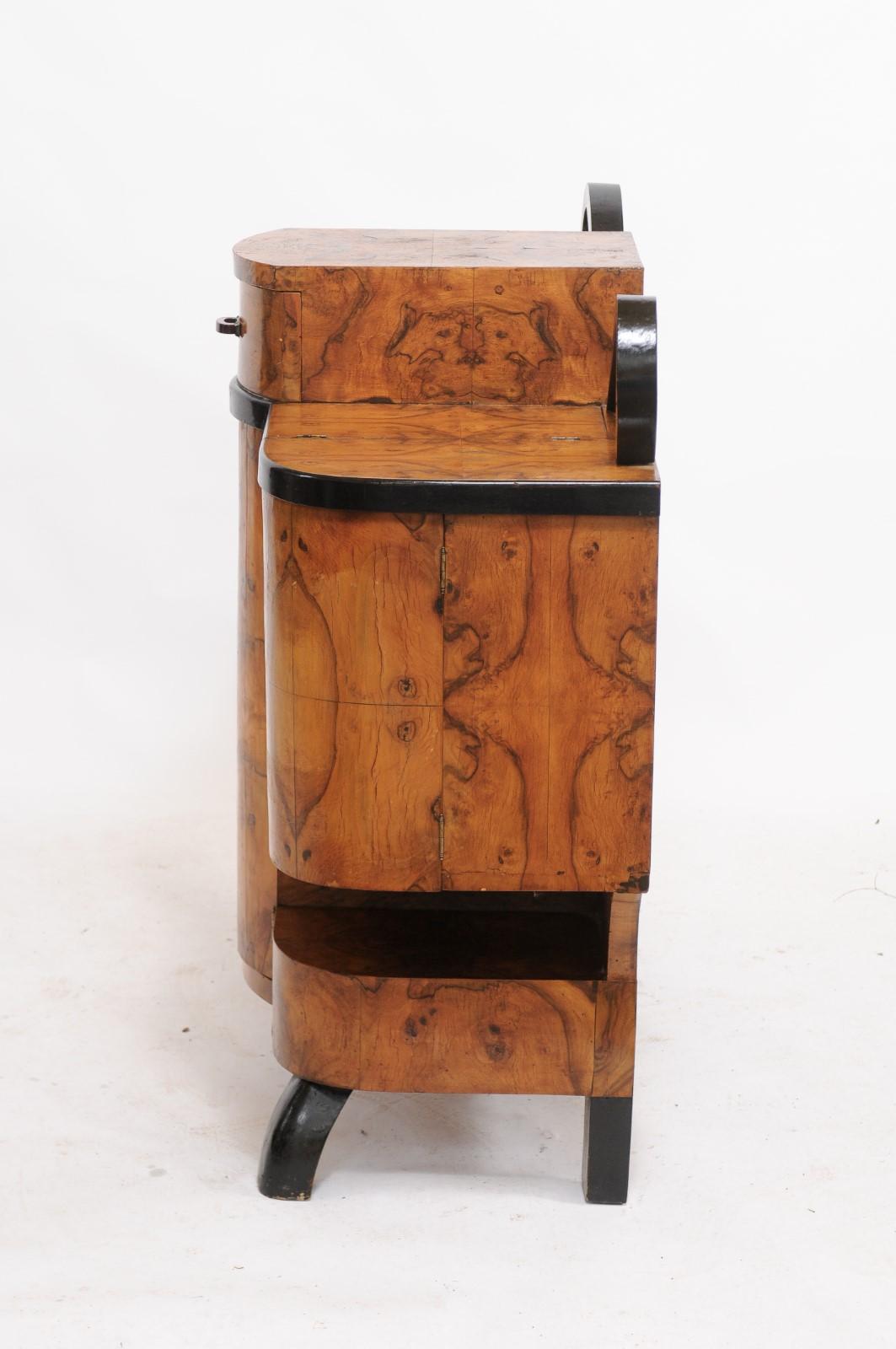 Italian 1940s Burled Wood Custom Bar with Black Wooden Trim and Butterfly Arms In Good Condition In Atlanta, GA