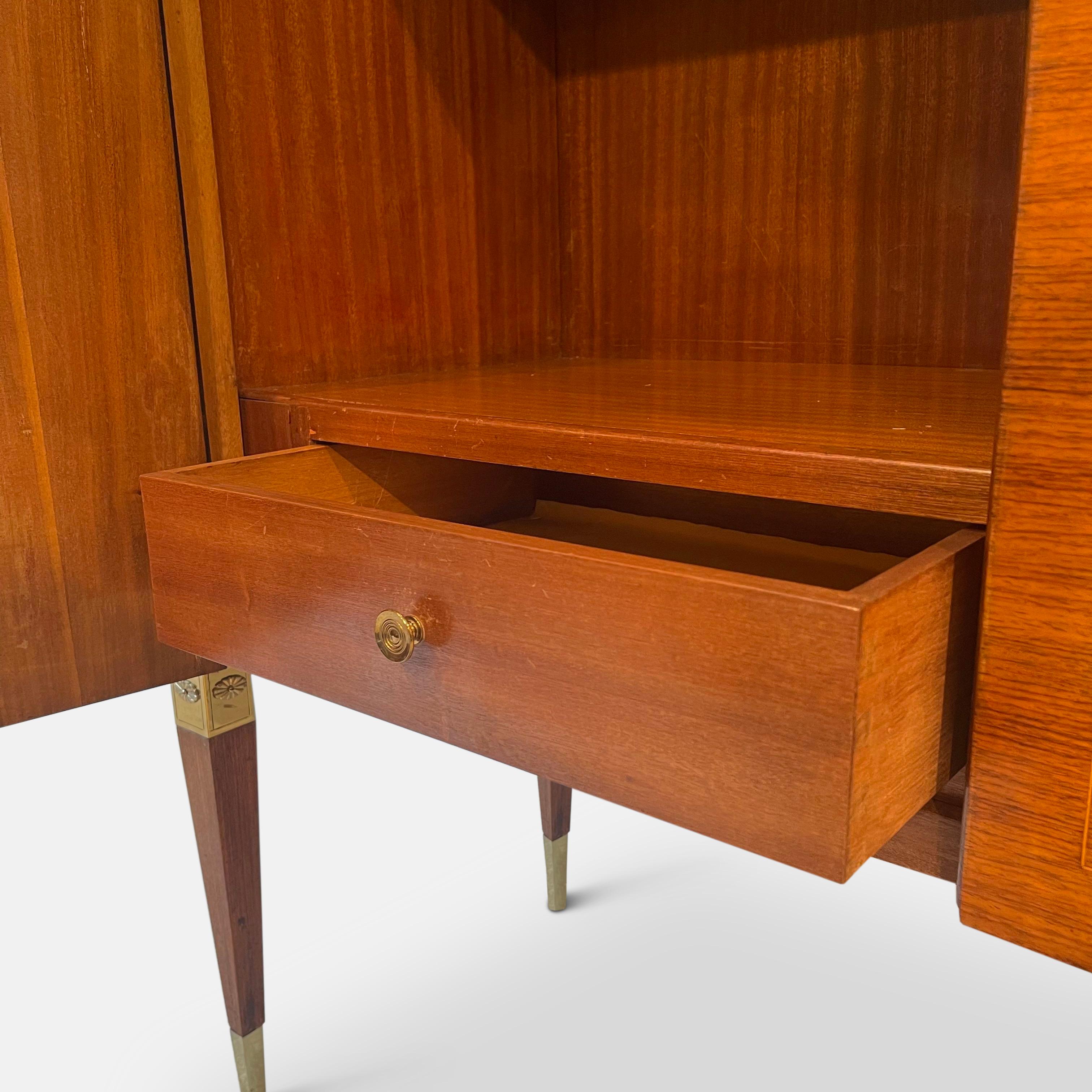 Italian 1940s Cabinet by Paolo Buffa For Sale 2
