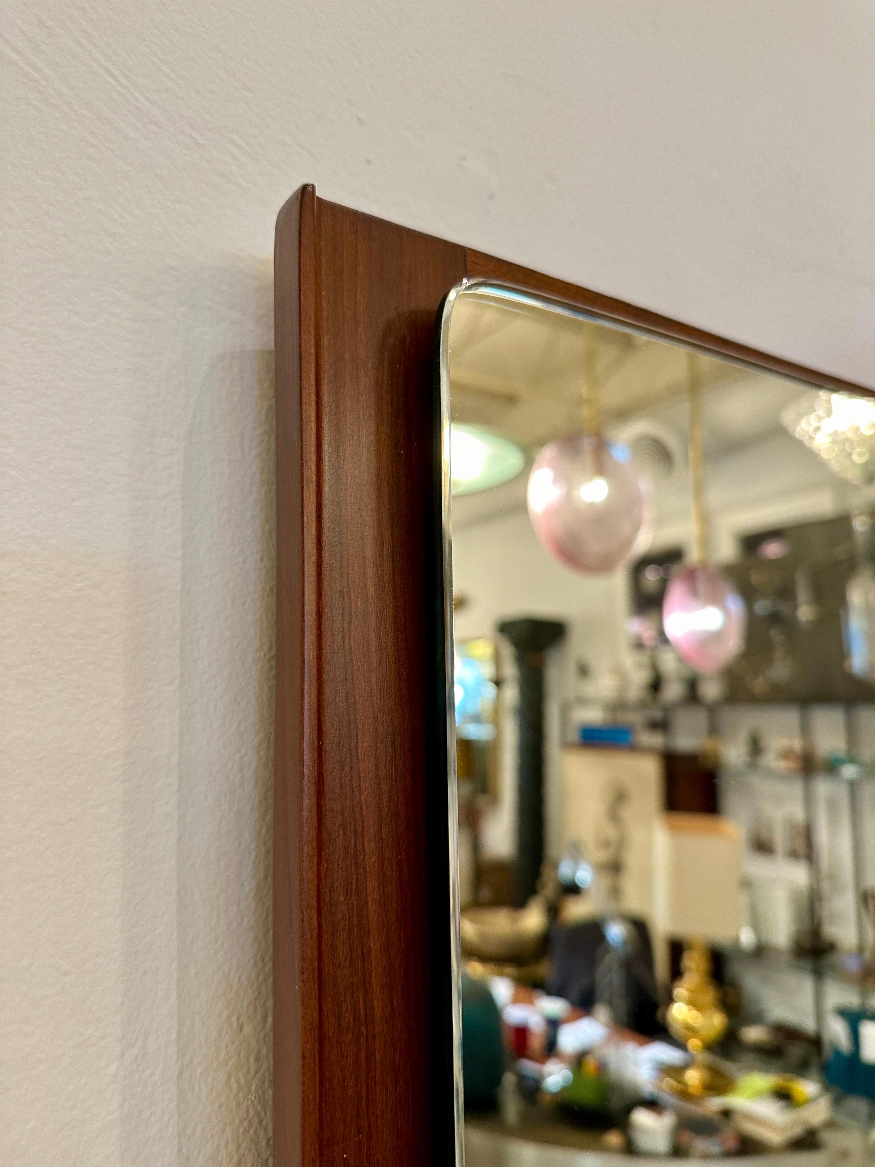 Italian 1940's Deco Wall Mirror In Good Condition For Sale In East Hampton, NY