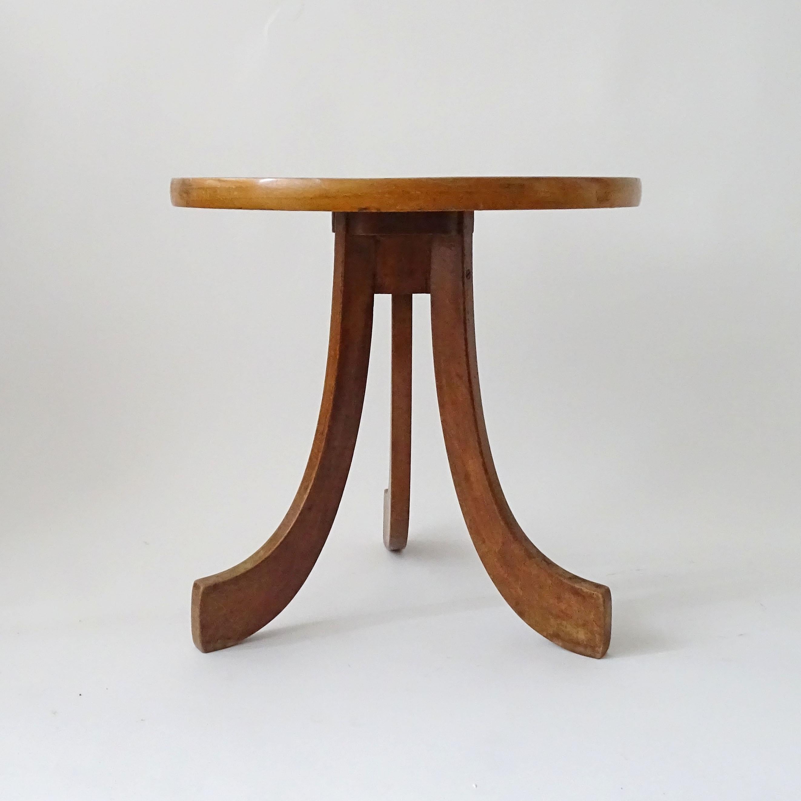Mid-Century Modern Italian 1940s Folk Art Wood Side Table with three Scrolled Legs For Sale