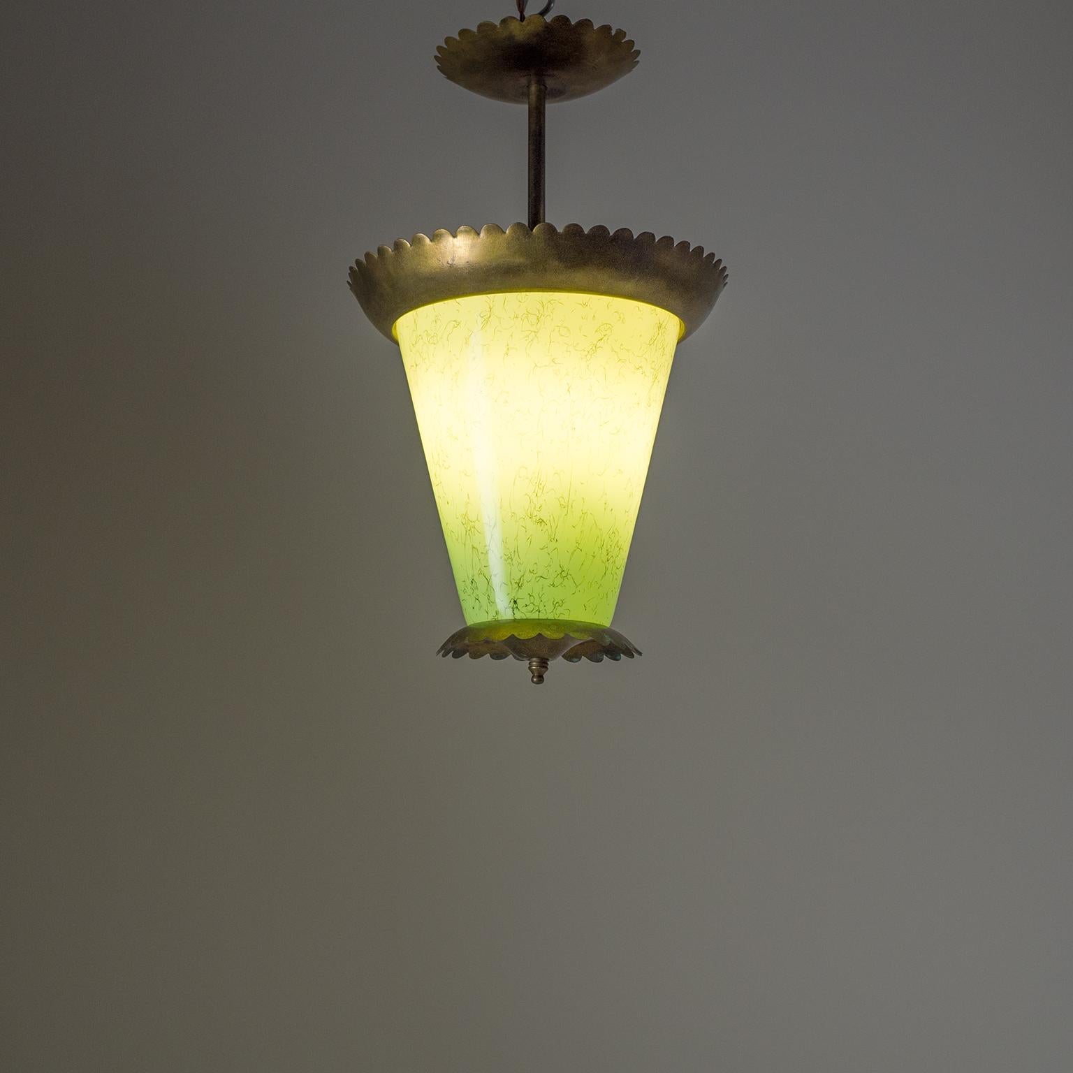 Italian 1940s Lantern, Brass and Murano Glass In Good Condition In Vienna, AT