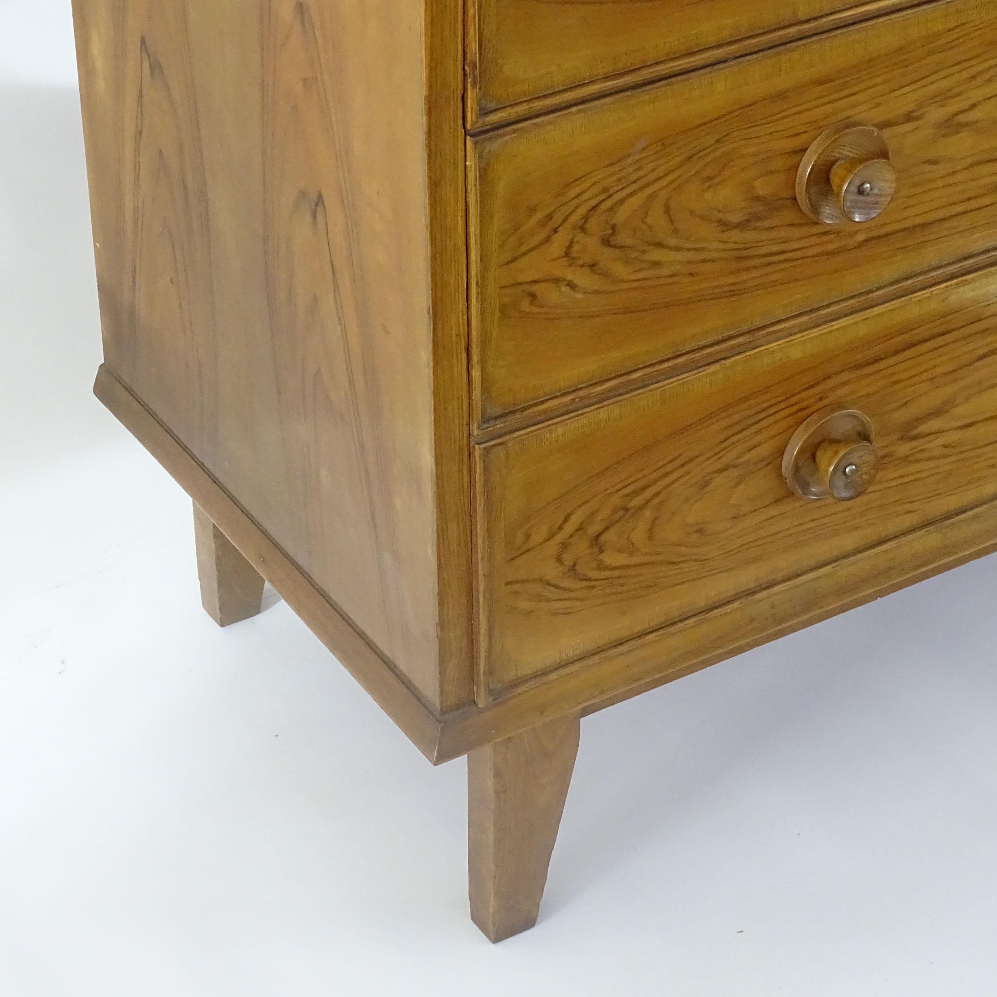 Splendid Italian 1940s Oak chest of drawers.