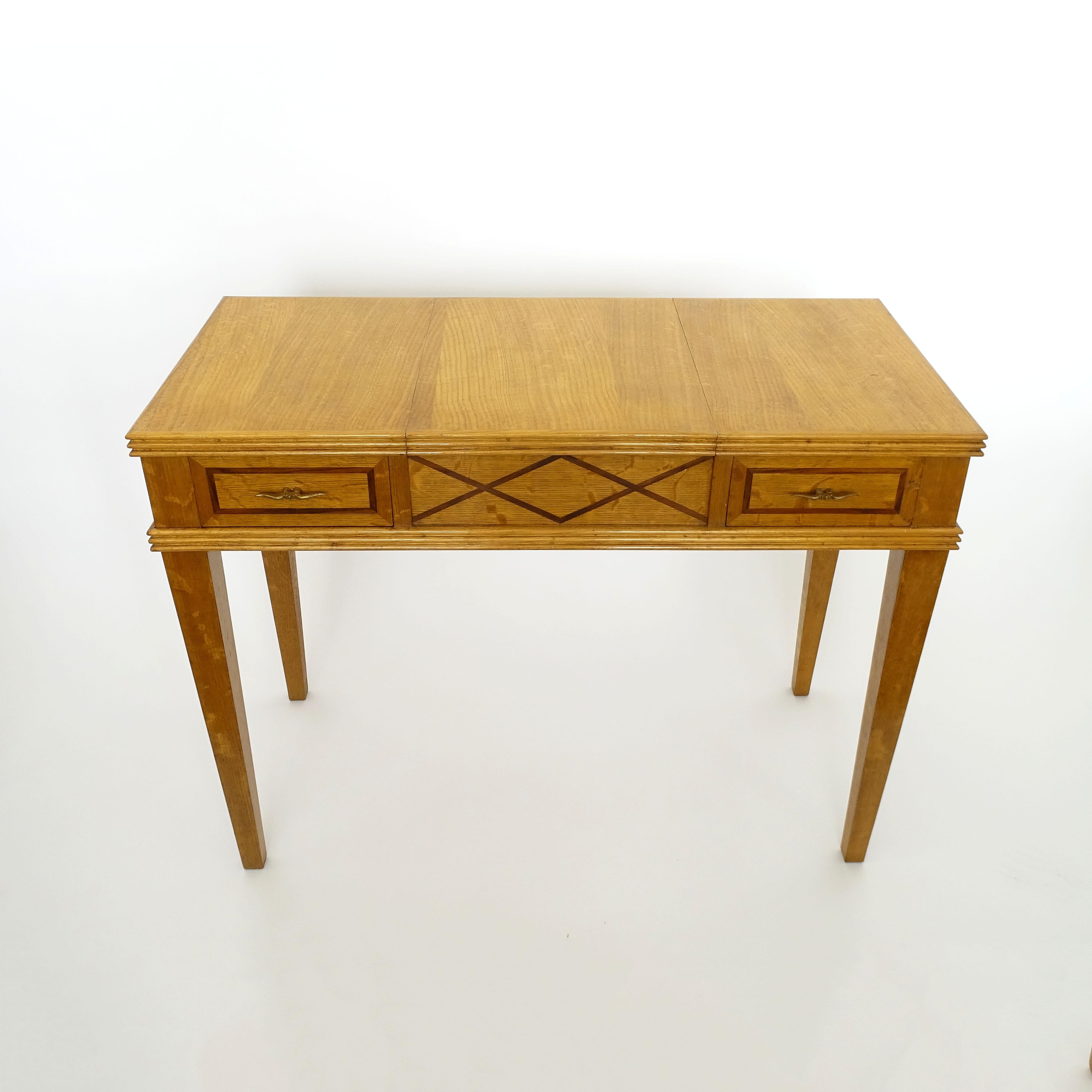 Italiano Vanità in legno di Oak del 1940 con due cassetti e specchio in vendita