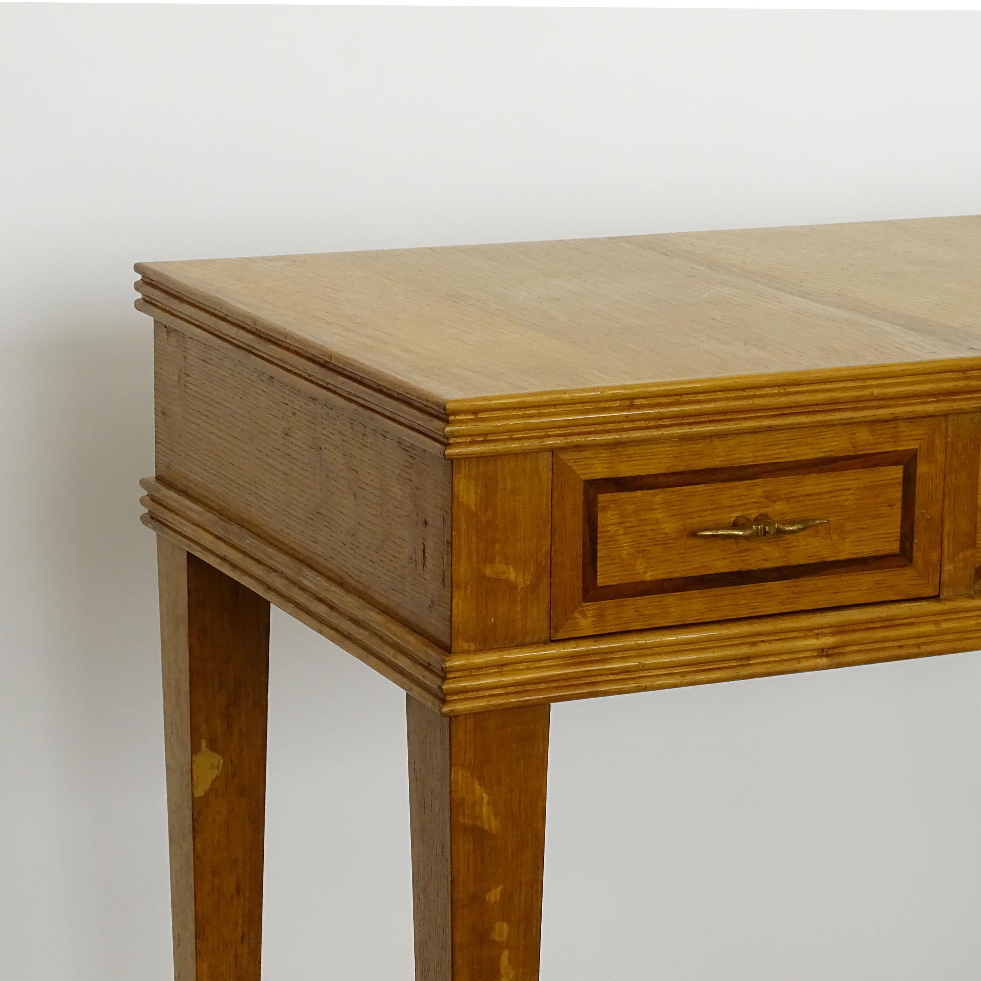 Vanità in legno di Oak del 1940 con due cassetti e specchio in vendita 1