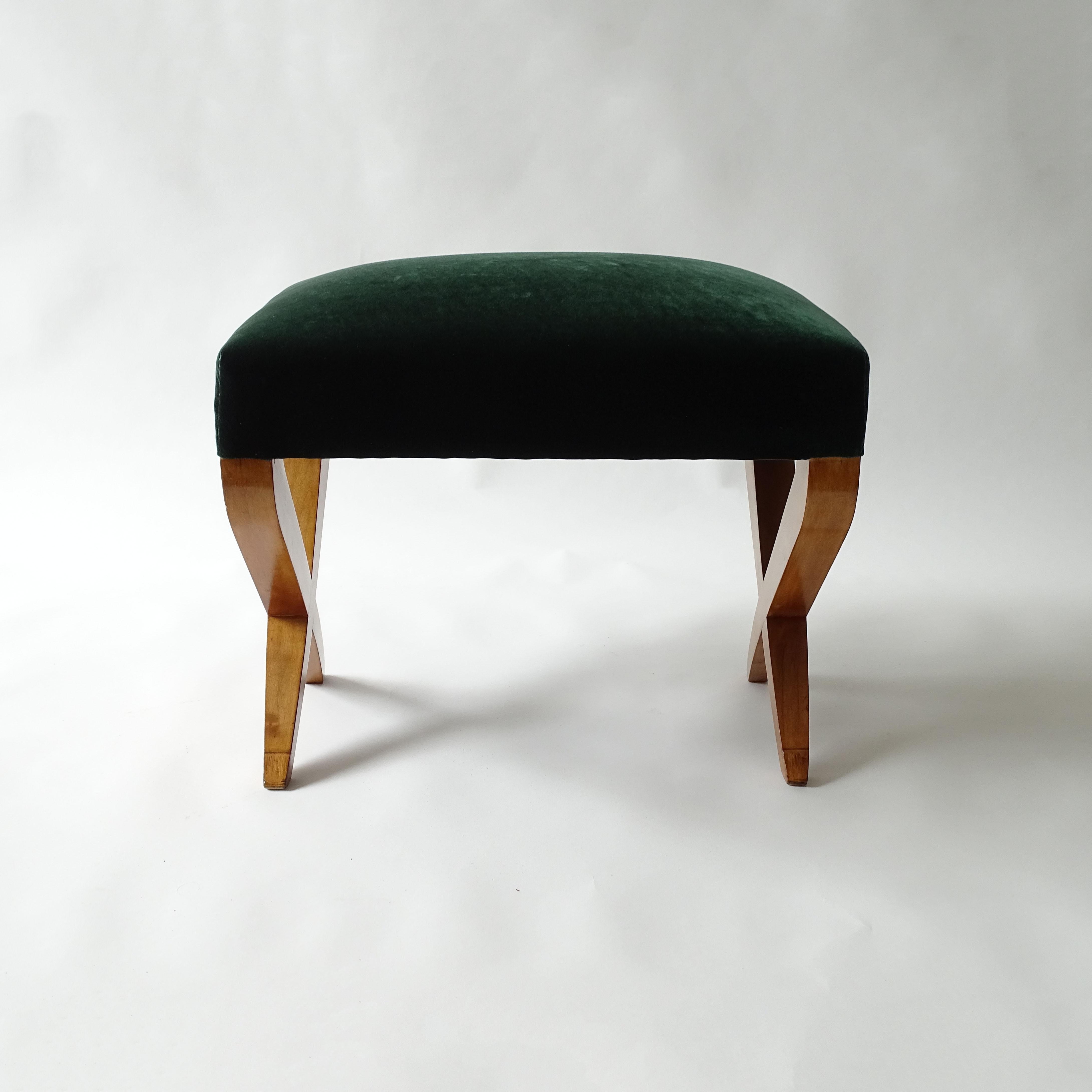 Mid-Century Modern Italian 1940s Pair of Cross-Legged Stools in Wood and Green Velvet