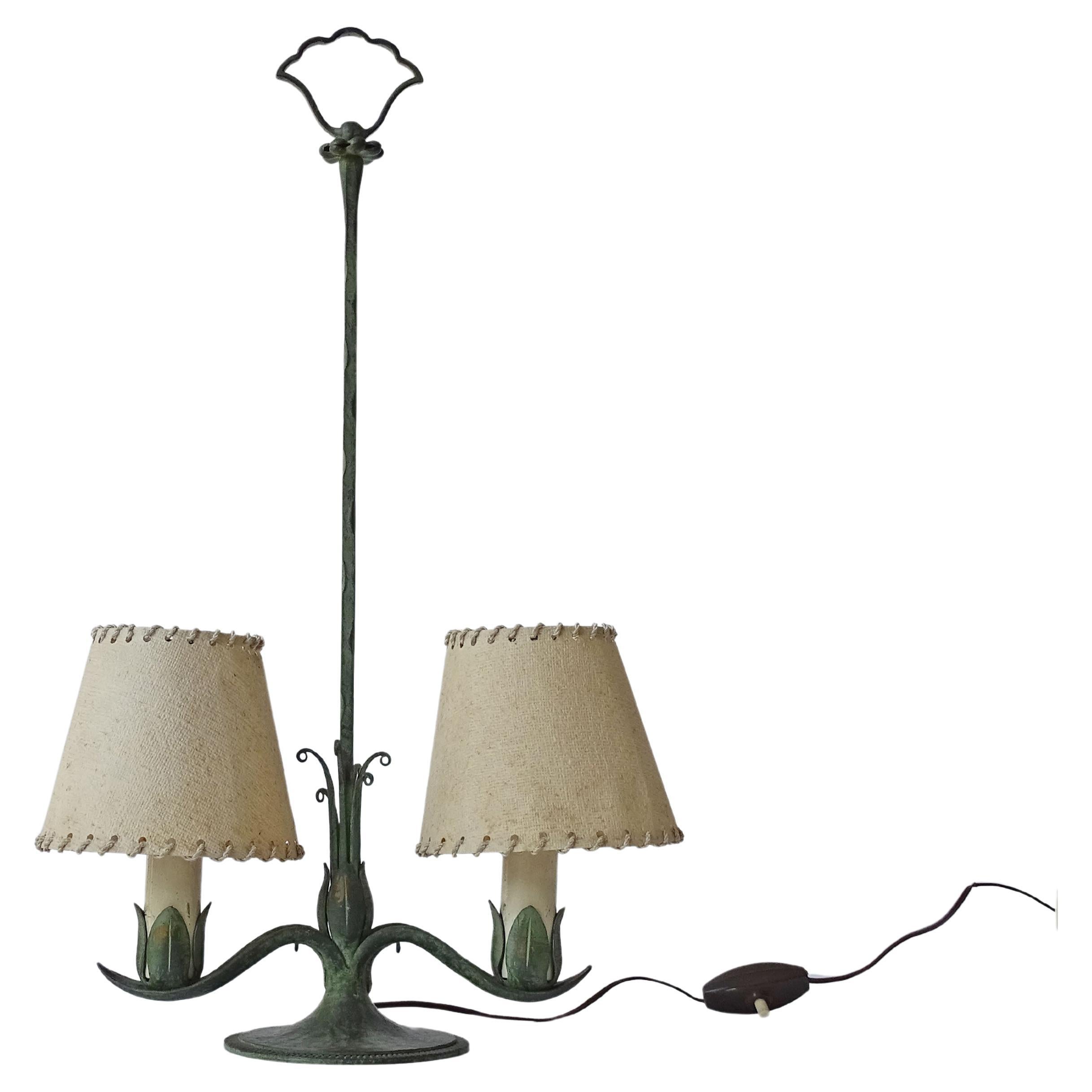 Italian 1940s Portable Wrought Iron Table Lamp For Sale