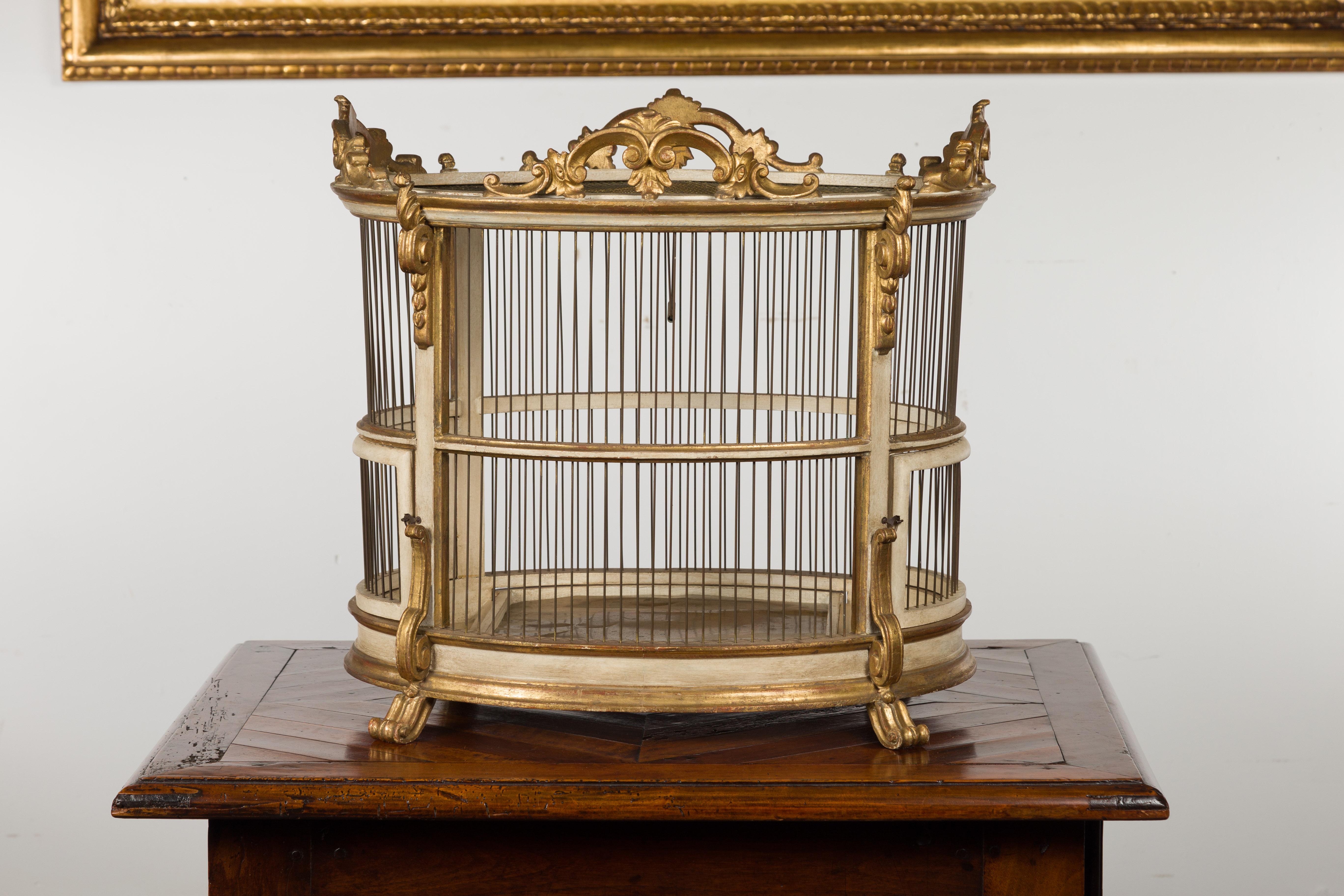 Italian 1940s Rococo Style Oval Birdcage with Gilt and Painted Accents 10