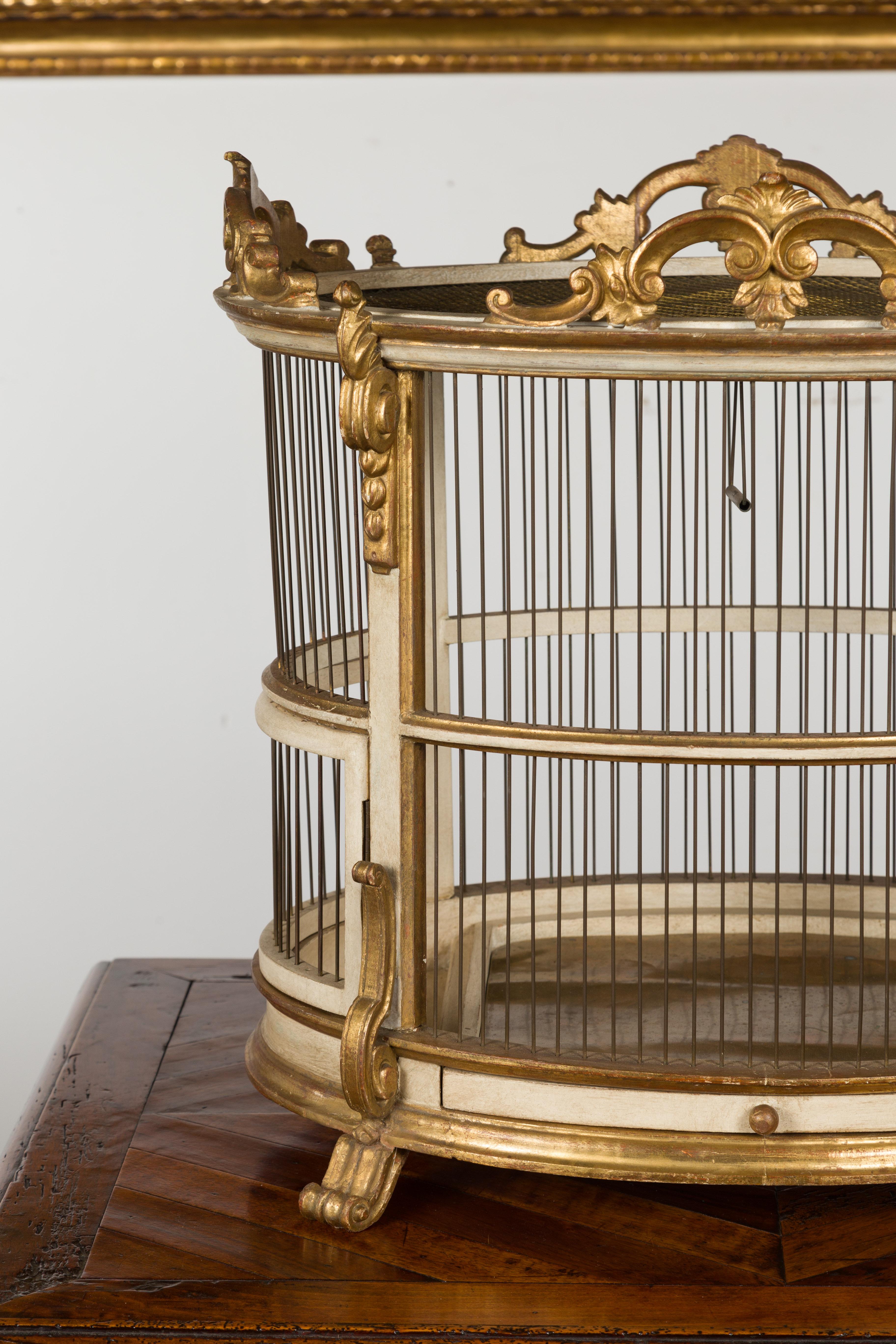 Italian 1940s Rococo Style Oval Birdcage with Gilt and Painted Accents In Good Condition In Atlanta, GA