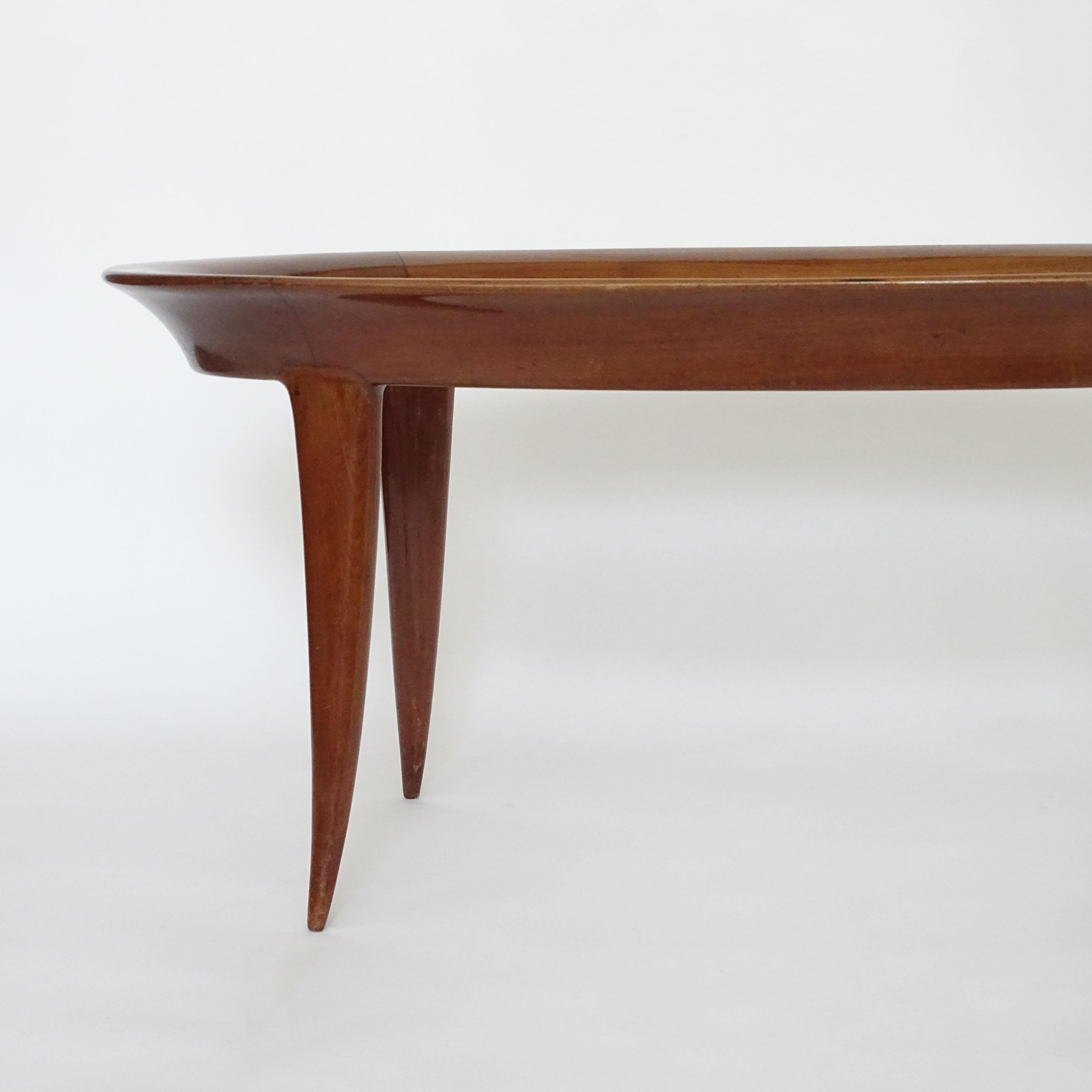 Art Deco Italian 1940s Sculpted Oval Coffee Table Attributed to Fontana Arte For Sale