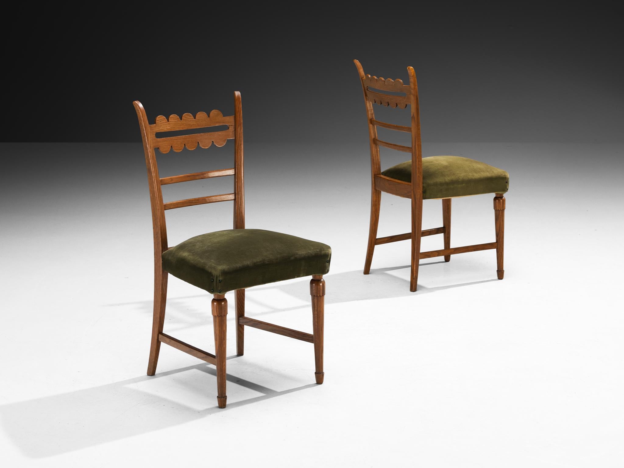 Mid-20th Century Italian 1940s Set of Six Dining Chairs in Solid Oak and Olive Green Velour For Sale