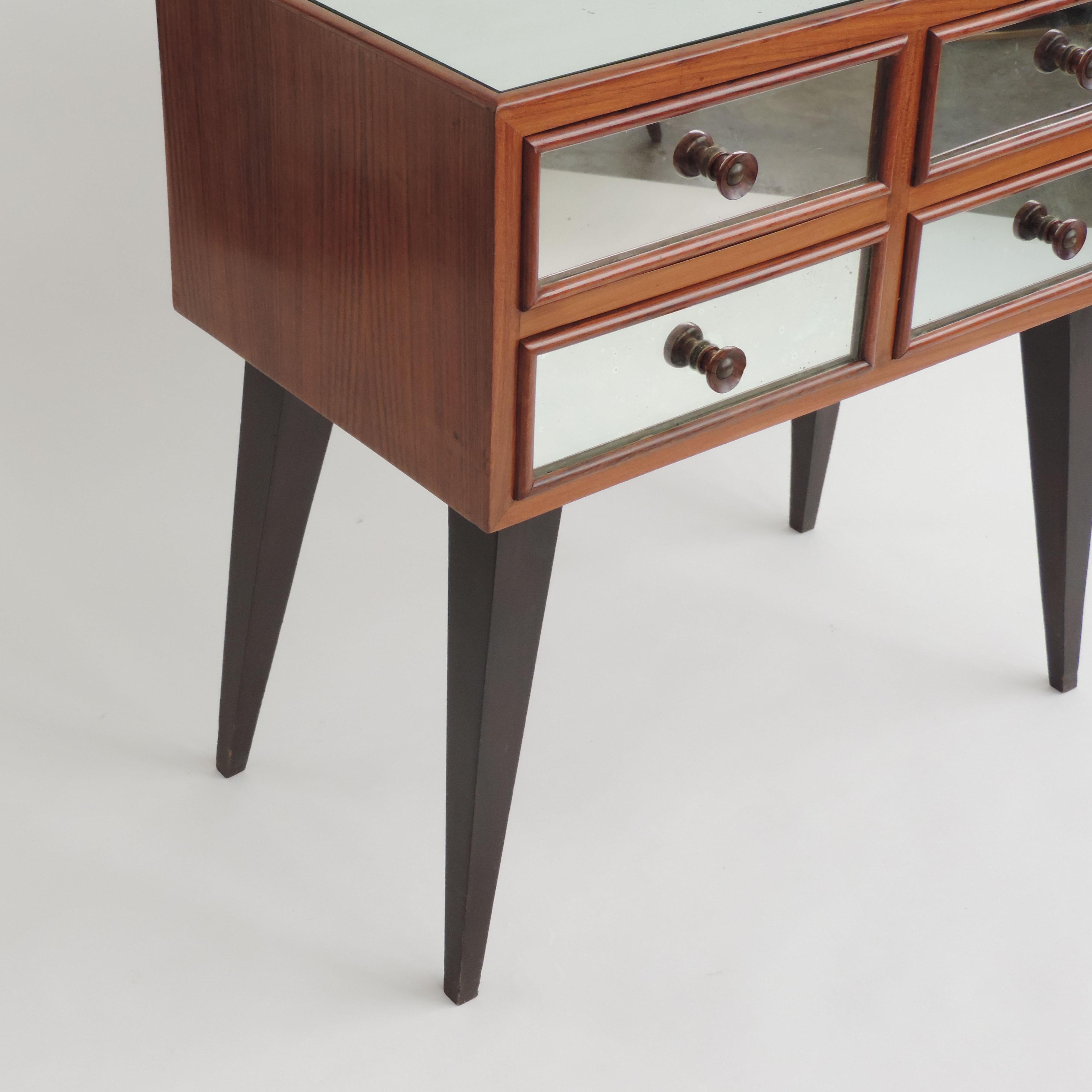 Italian 1940s Side Table Attributed to Fontana Arte For Sale 2