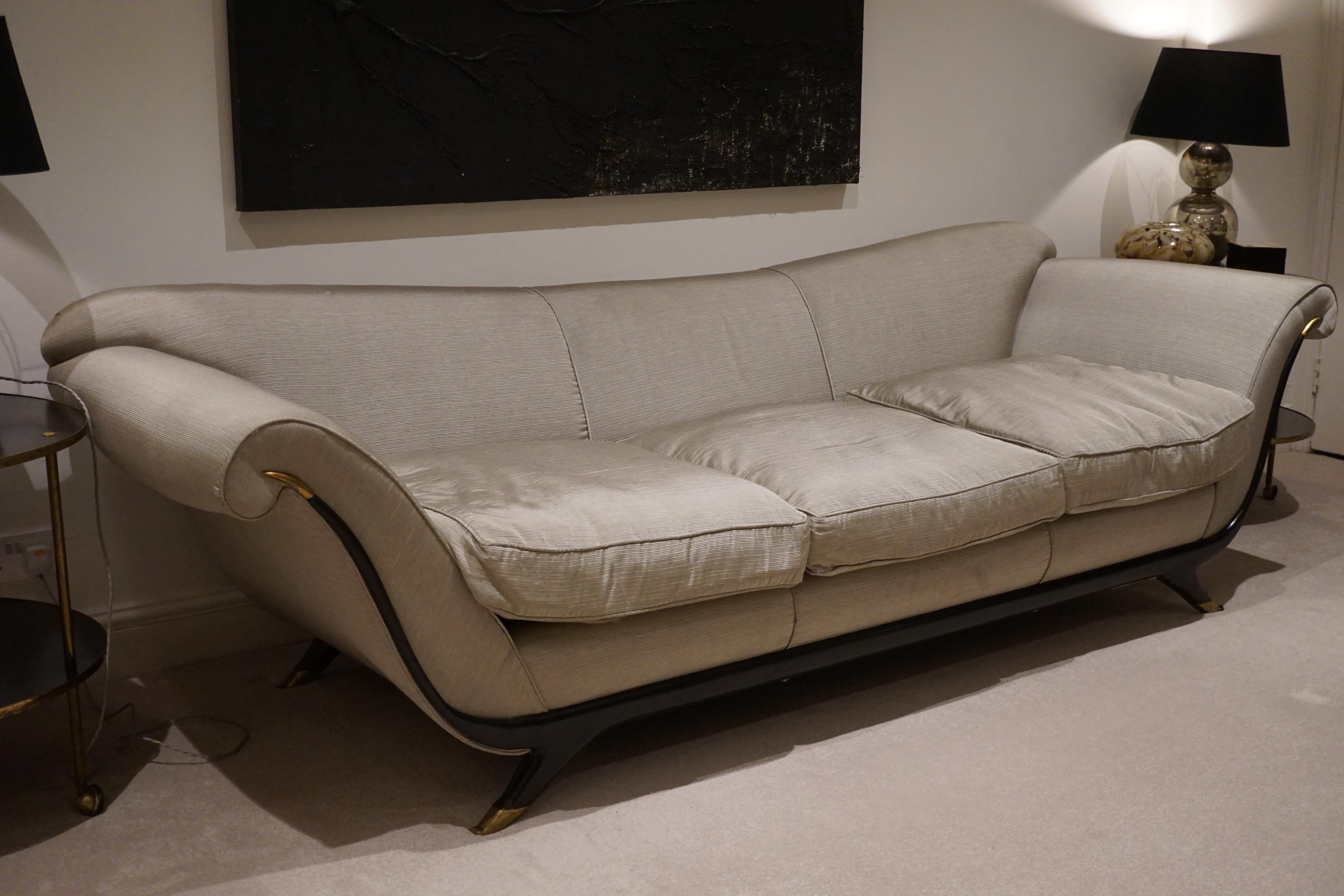 This is one of Ulrichs most outstanding sofa designs.
This particular sofa was part of Joseph Ettedgui’s personal collection of mid twentieth century furniture which was shown at the 2007 antiques fair in London  and then purchased by a client of