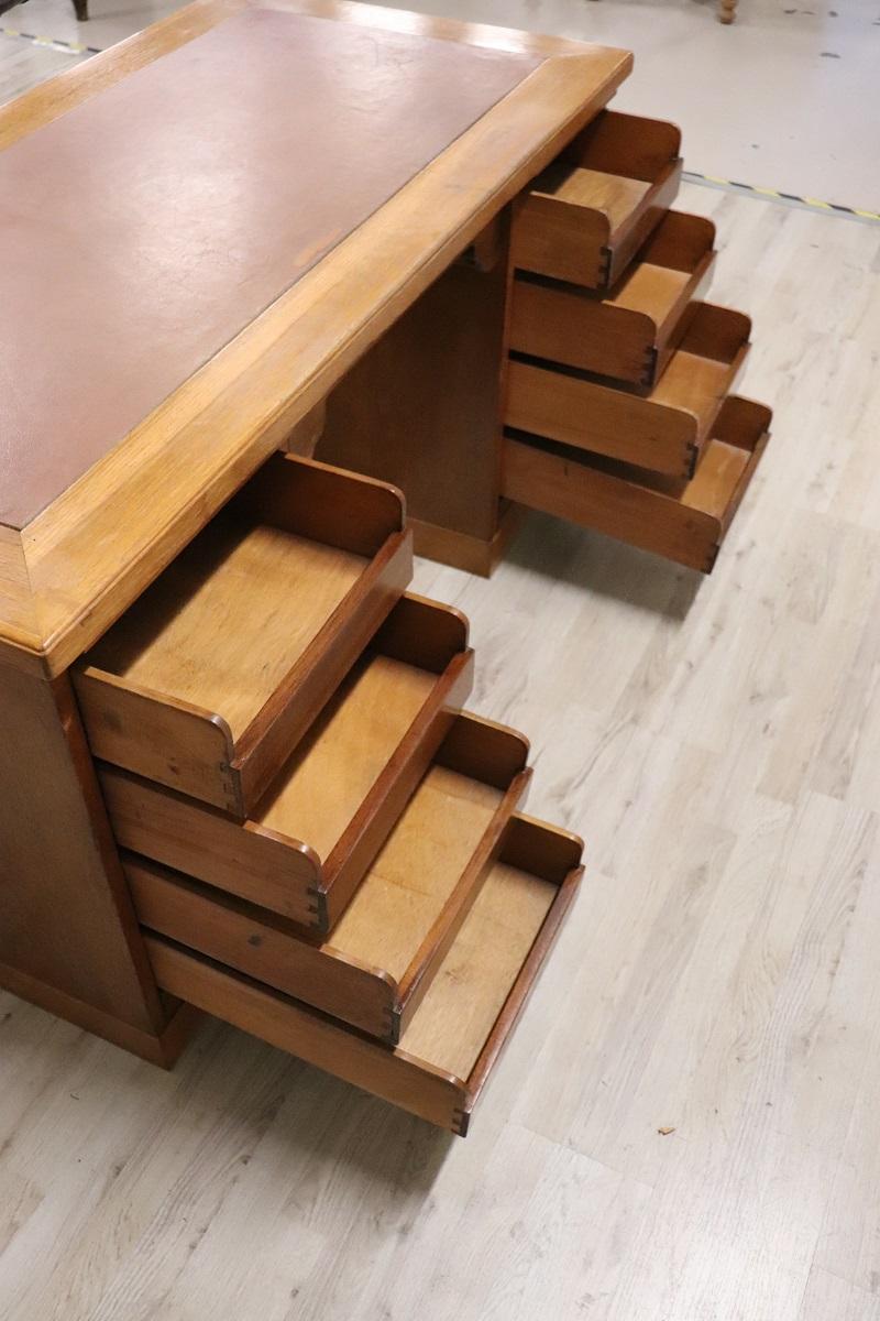 Italian 1940s Solid Oak Wood Writing Desk with Shutter Doors For Sale 6