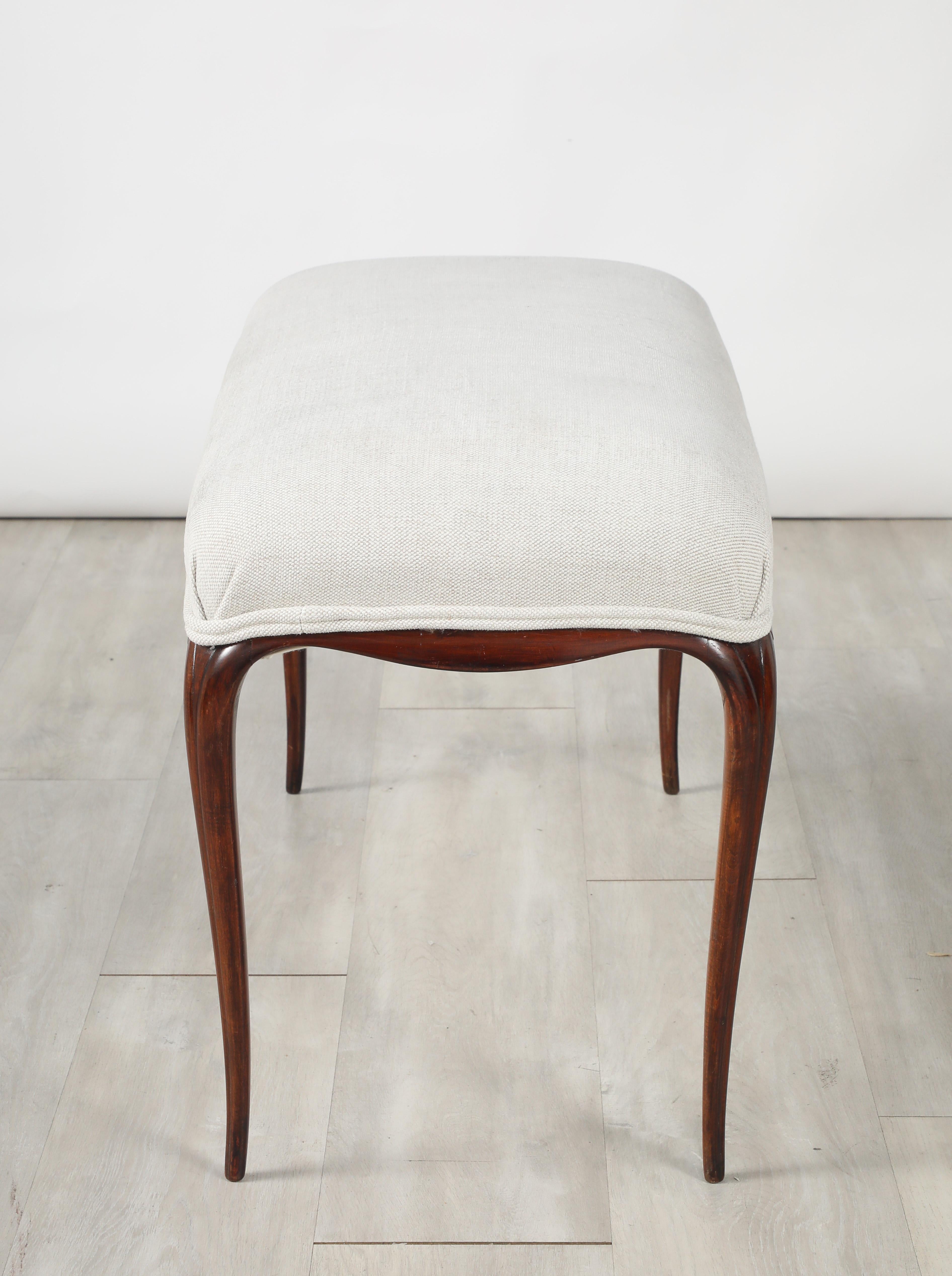 Banc italien en noyer des années 1940 en vente 2