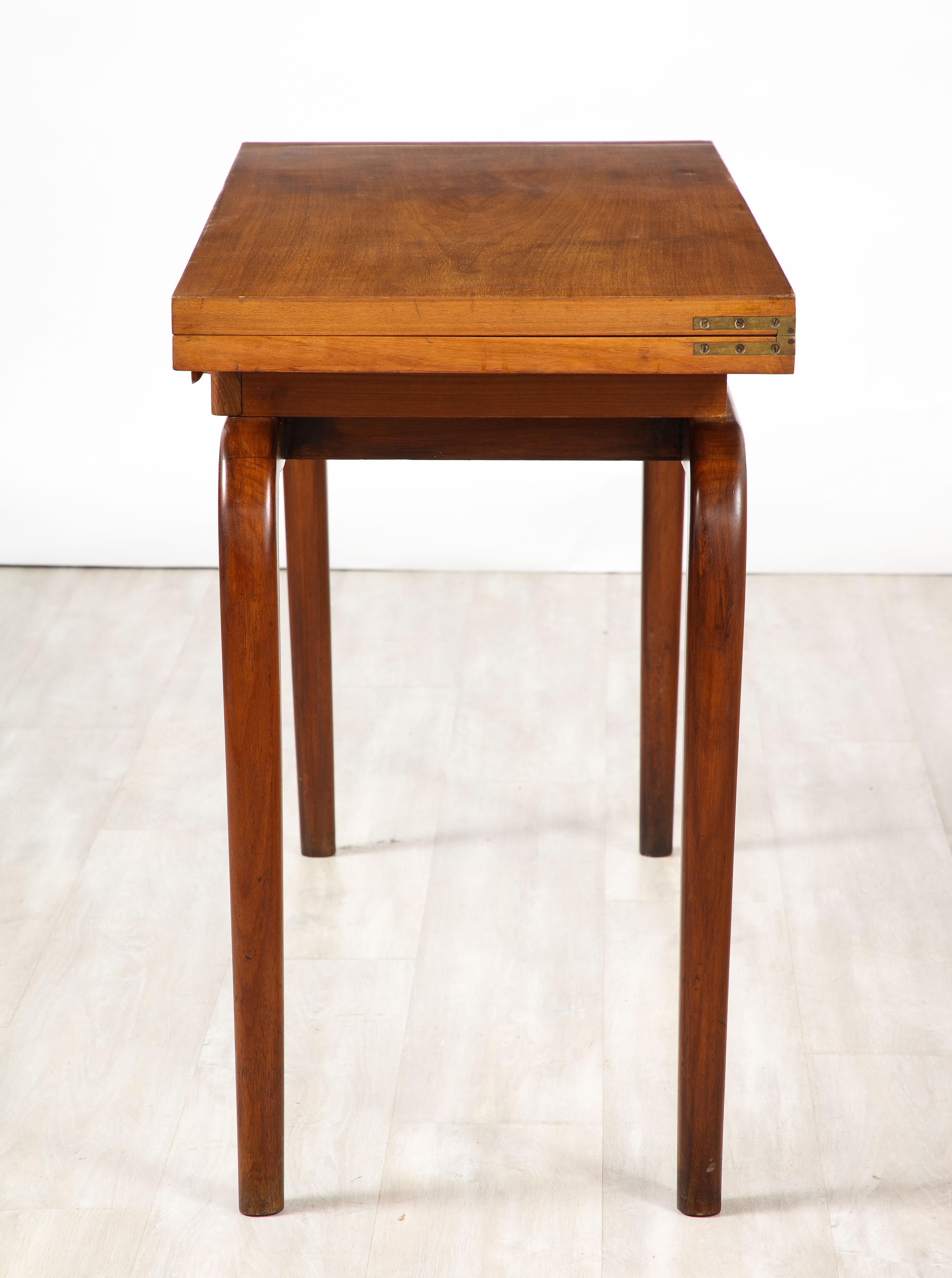 Italienischer klappbarer Schreibtisch oder Konsolentisch aus Nussbaumholz, 1940, Italien, um 1940 im Angebot 6