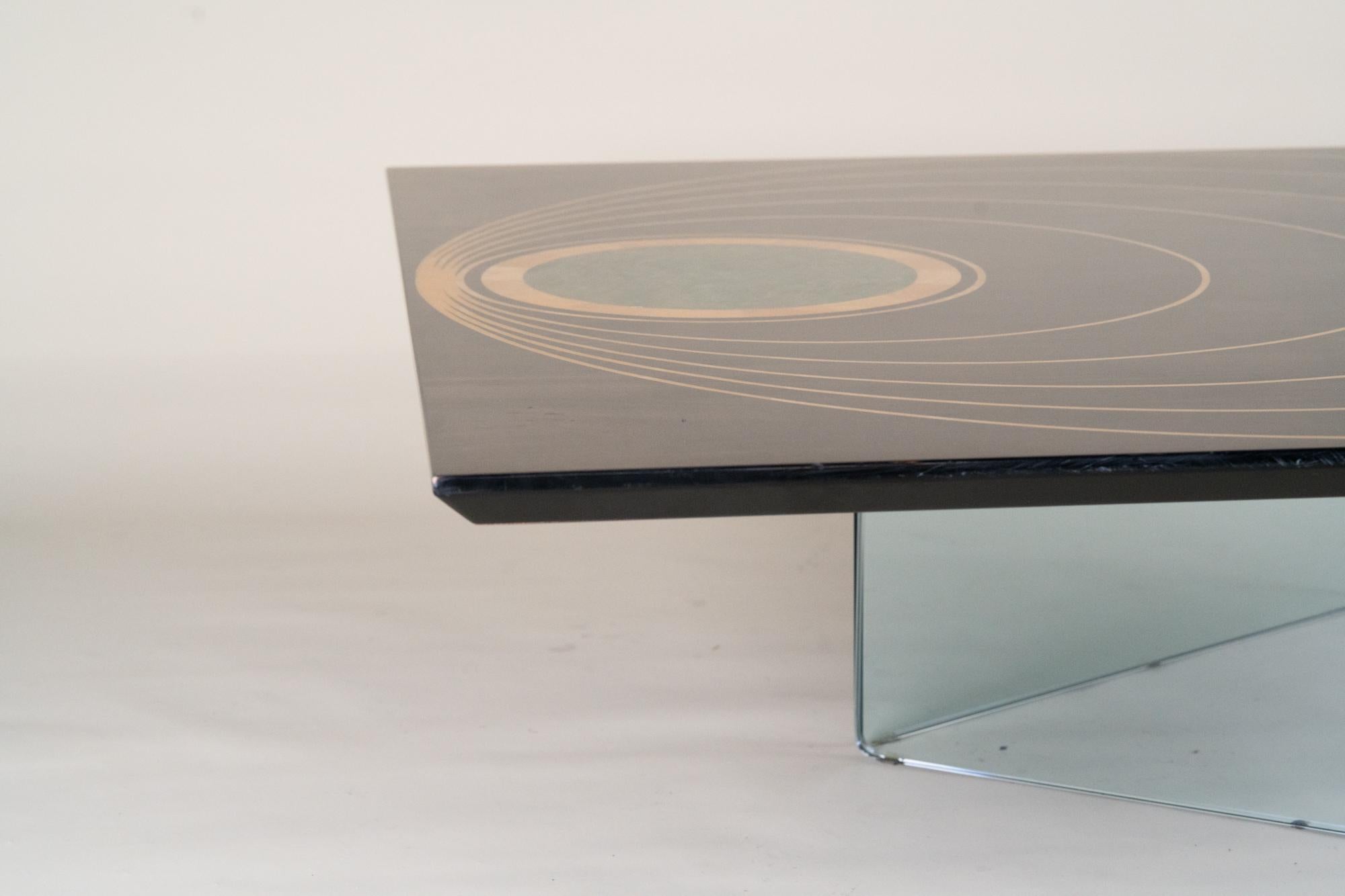 Marqueterie Table basse carrée italienne 1950 en vente