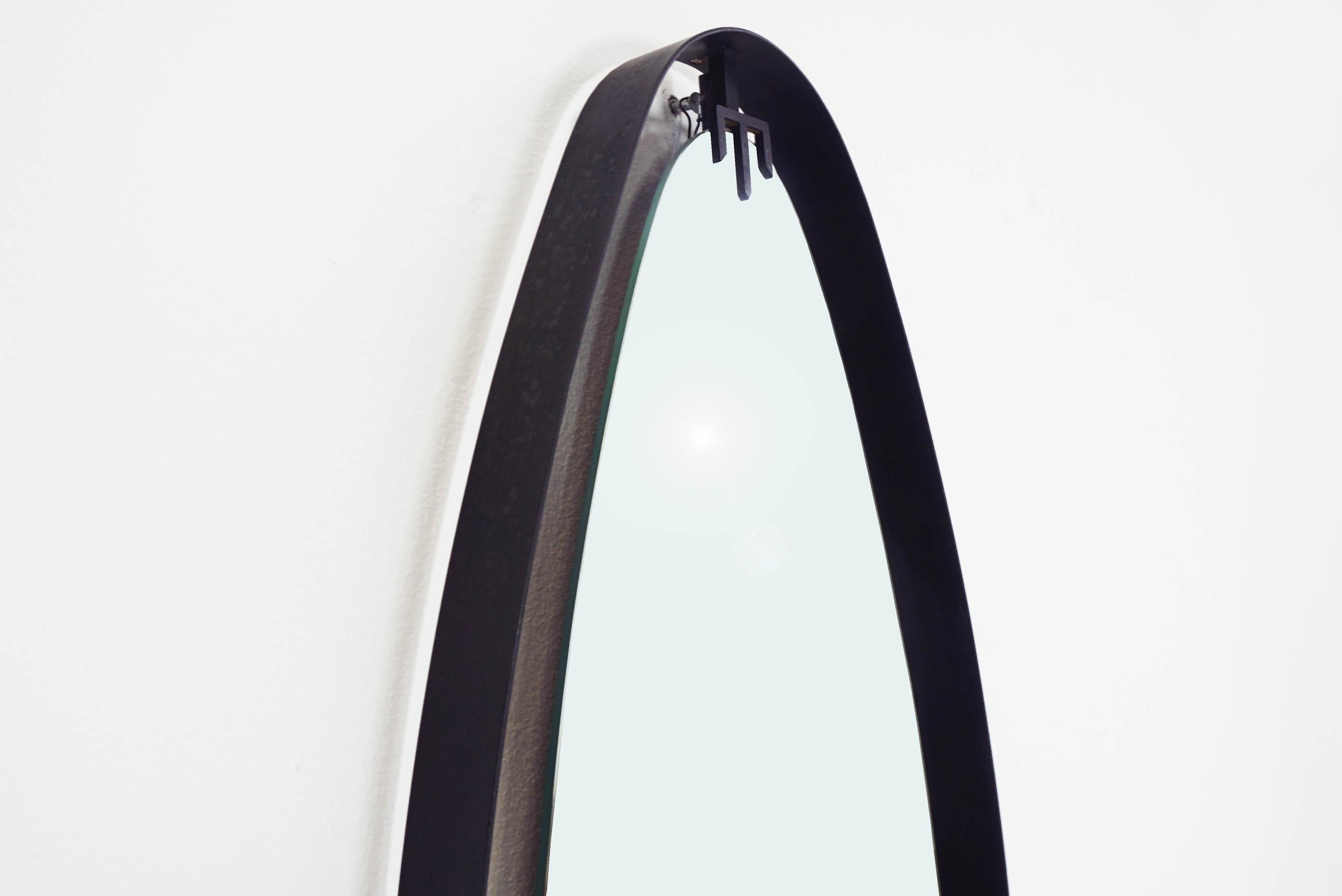 Mid-Century Modern Italian 1950 Suspended Oval Wall Mirror with Black Metal Ribbon Clip-On Arrow