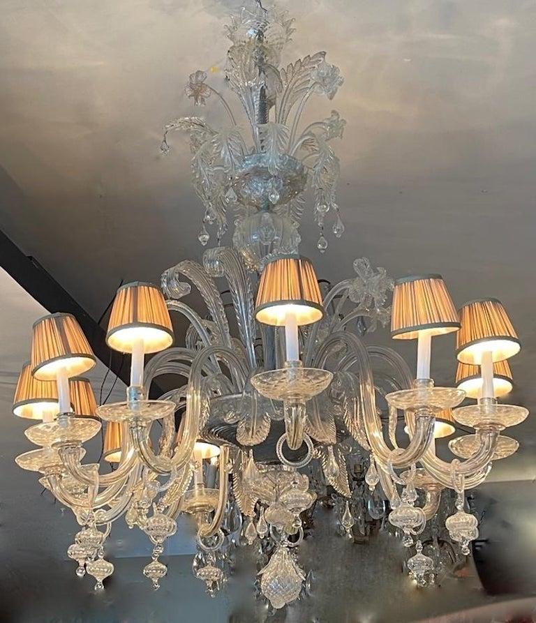 Italian 1950s 12 Arm Murano Transparent Glass Chandelier with Pleated Shades For Sale 9