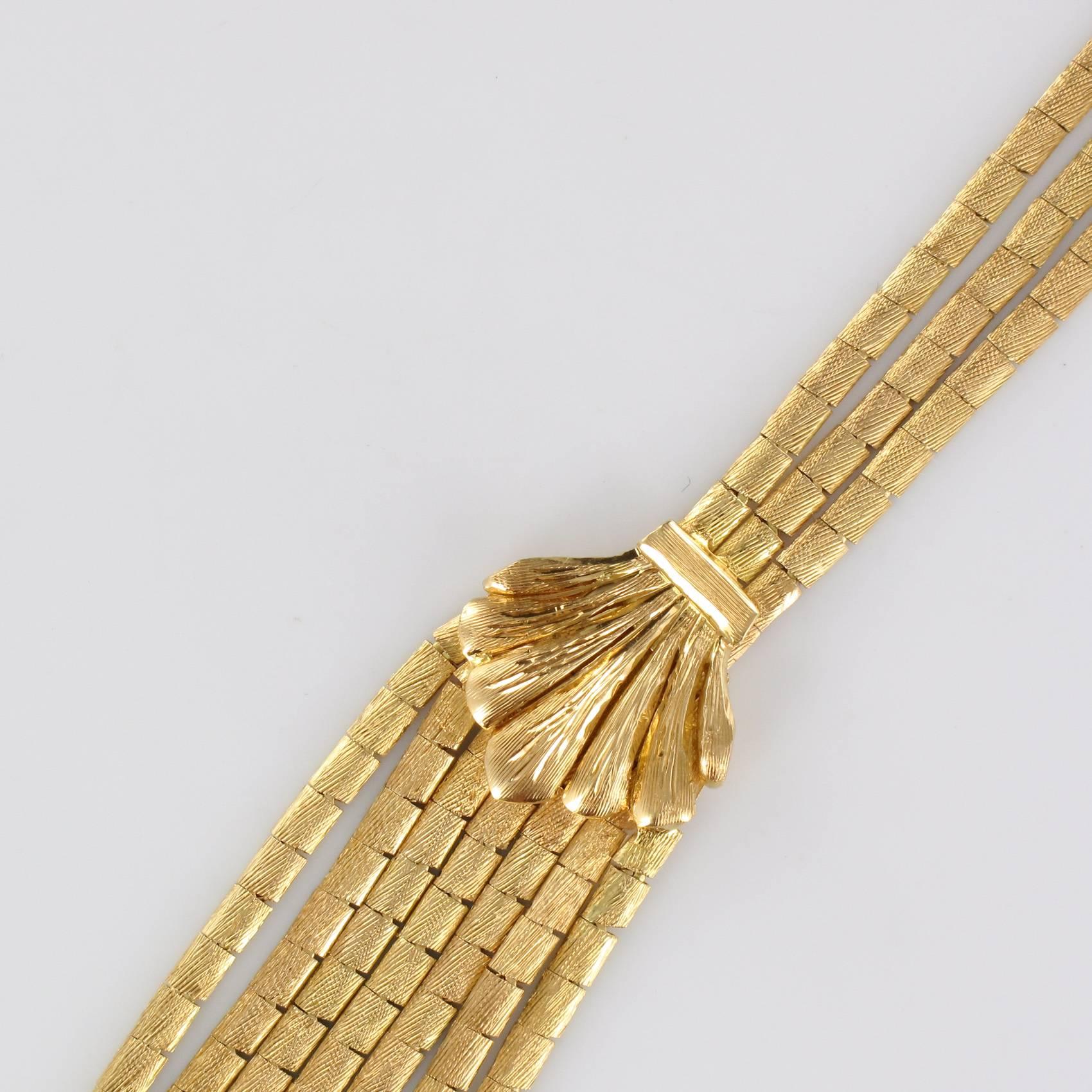 Italian 1950s 18 Karats Yellow Satin Gold Ribbons Drapery Necklace  2