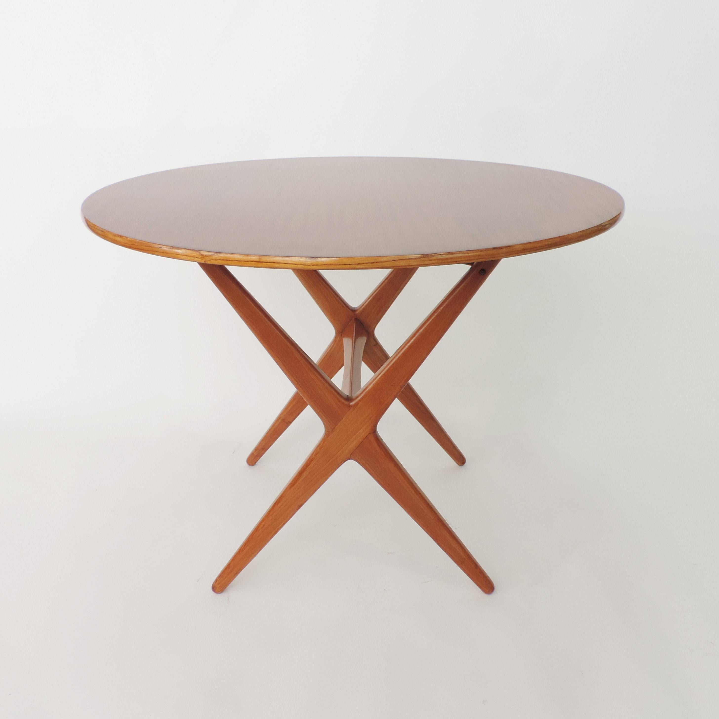 Ico Parisi Table de salle à manger / table basse réglable des années 1950 pour Cassina en vente 3