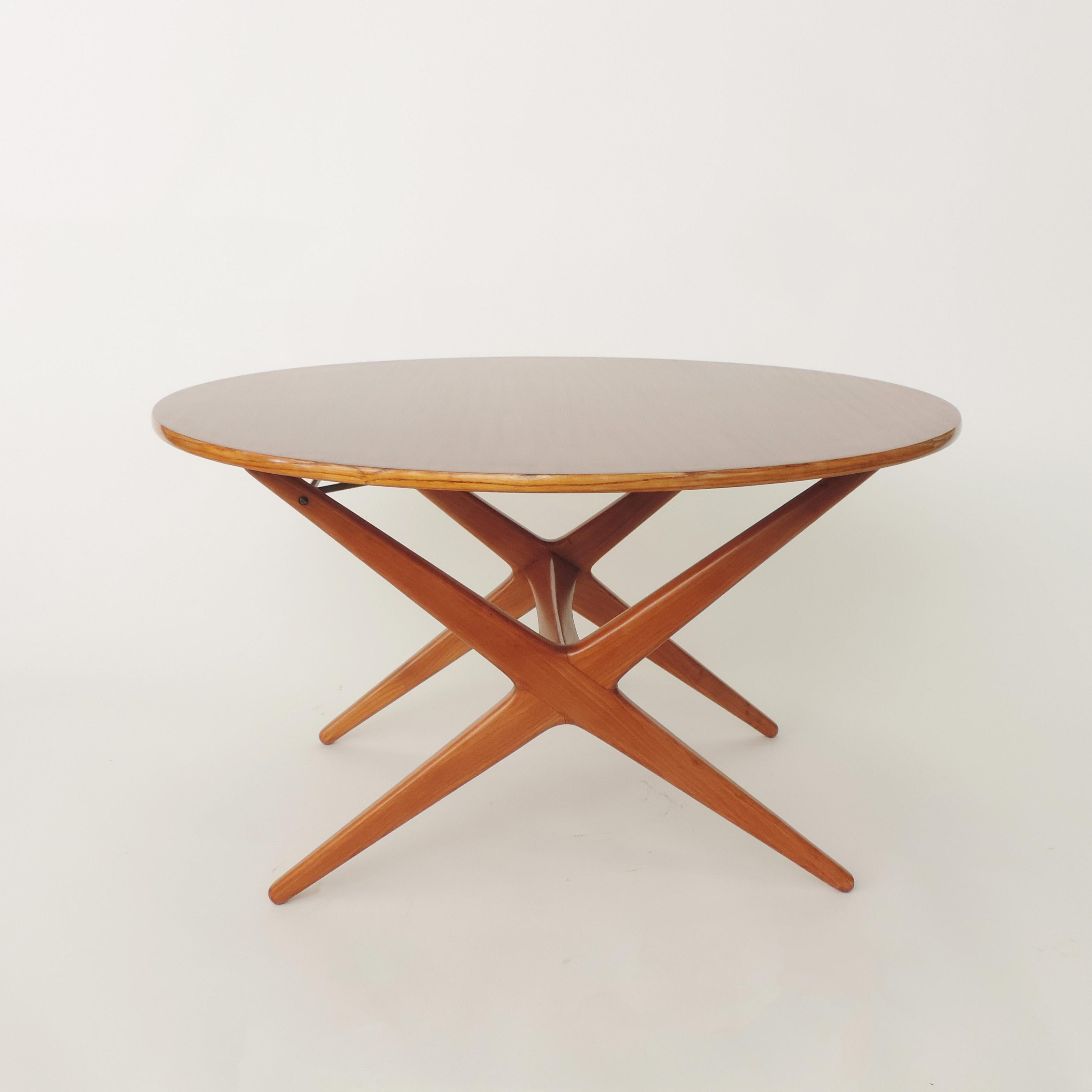 Mid-Century Modern Ico Parisi Table de salle à manger / table basse réglable des années 1950 pour Cassina en vente