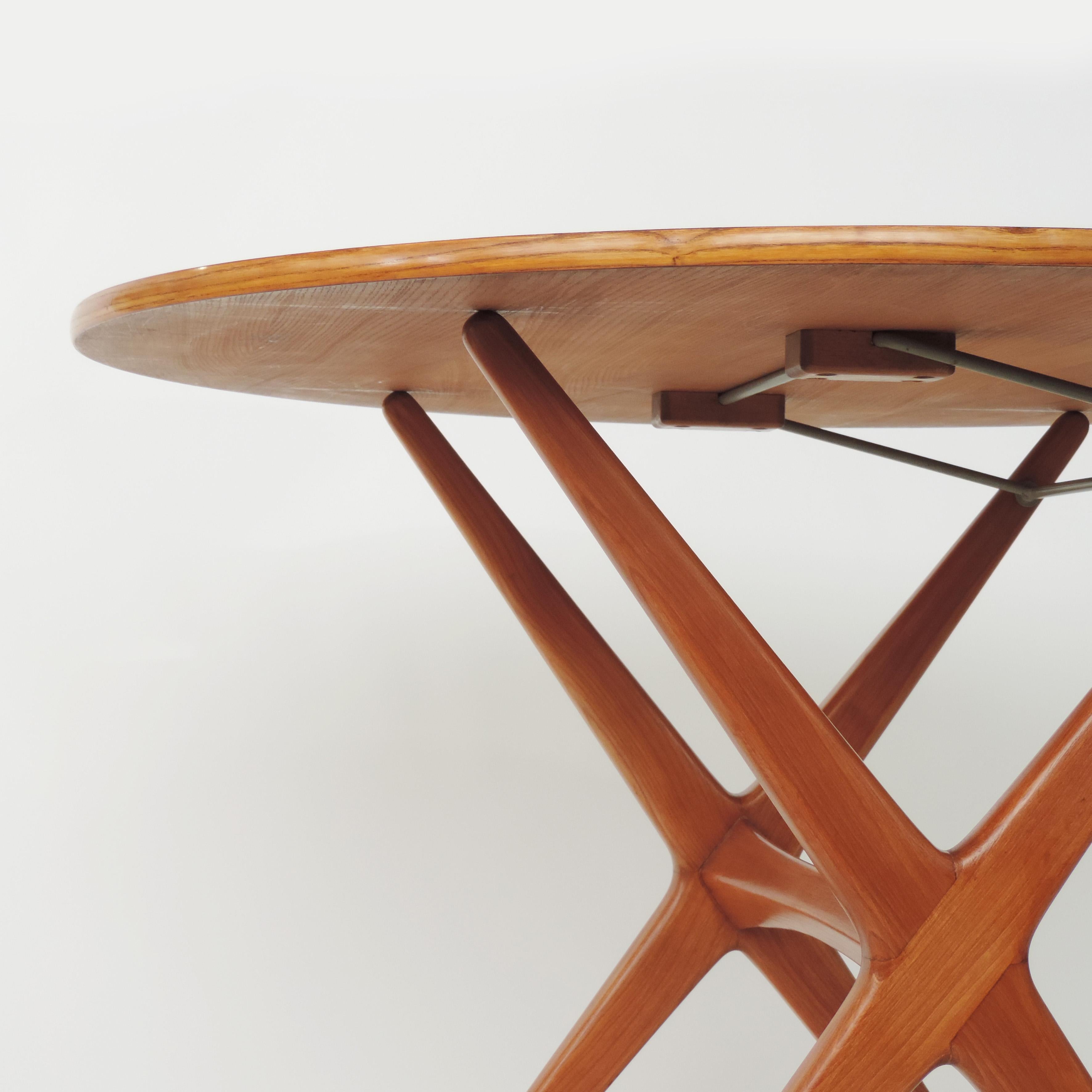 italien Ico Parisi Table de salle à manger / table basse réglable des années 1950 pour Cassina en vente