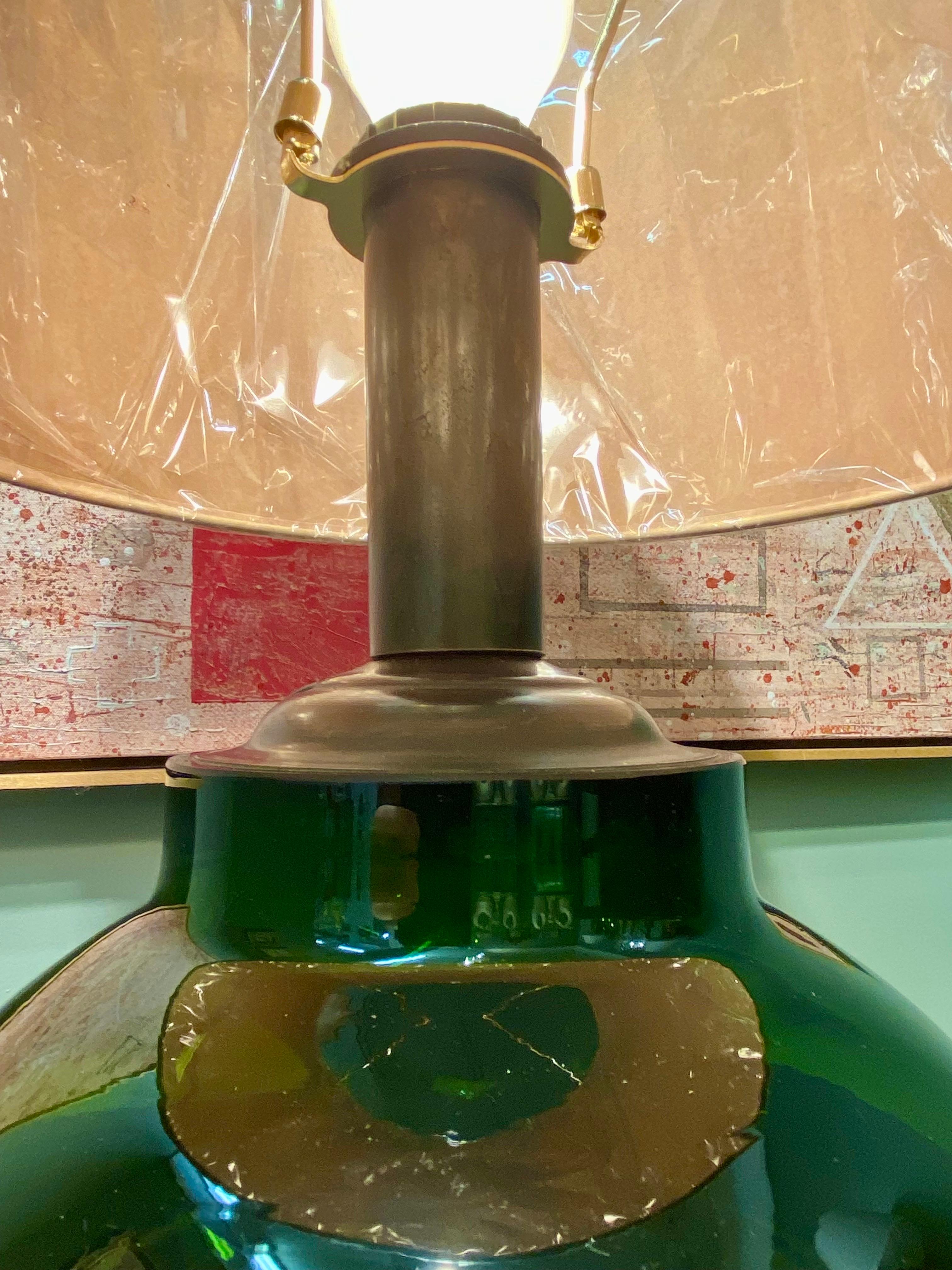 Bronzo Lampada da tavolo in vetro soffiato Sommerso, ambra e verde, italiana degli anni '50 in vendita
