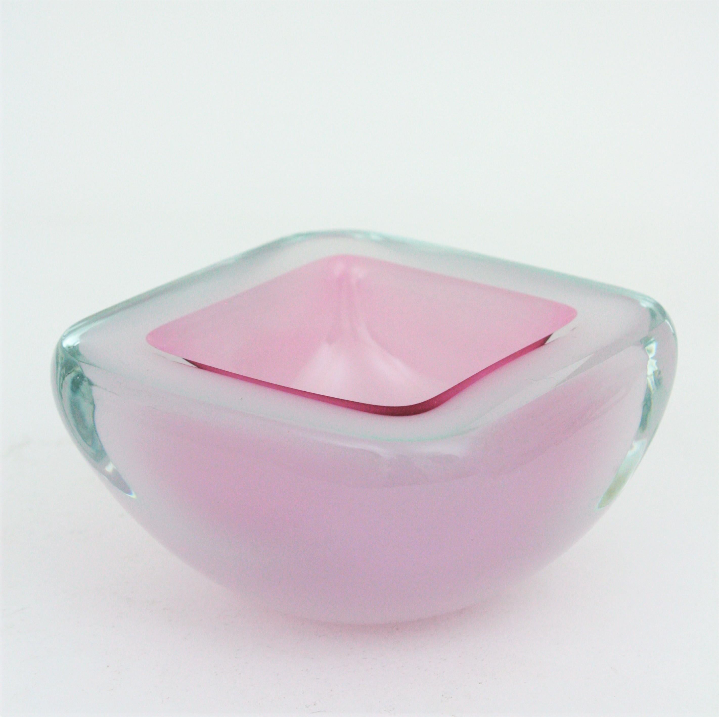 Archimede Seguso Murano Opal White Pink Alabastro Art Glass Bowl 1