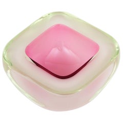 Italian 1950s Archimede Seguso Opal White and Pink Alabastro Geode Glass Bowl